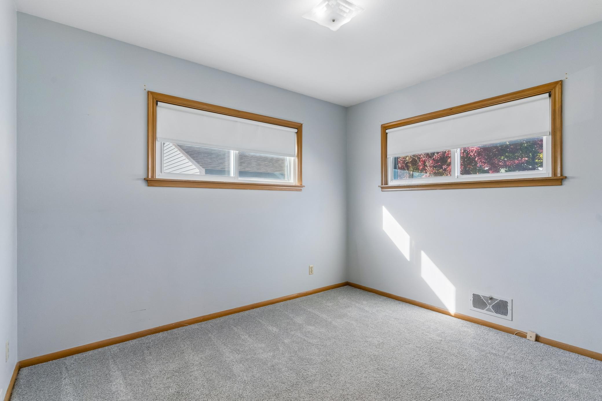 View of Residential at 2047 Morgan Avenue, Saint Paul MN 55116, Saint Paul (79 of 80) - Mike Wilen | Minnesota Team Real Estate