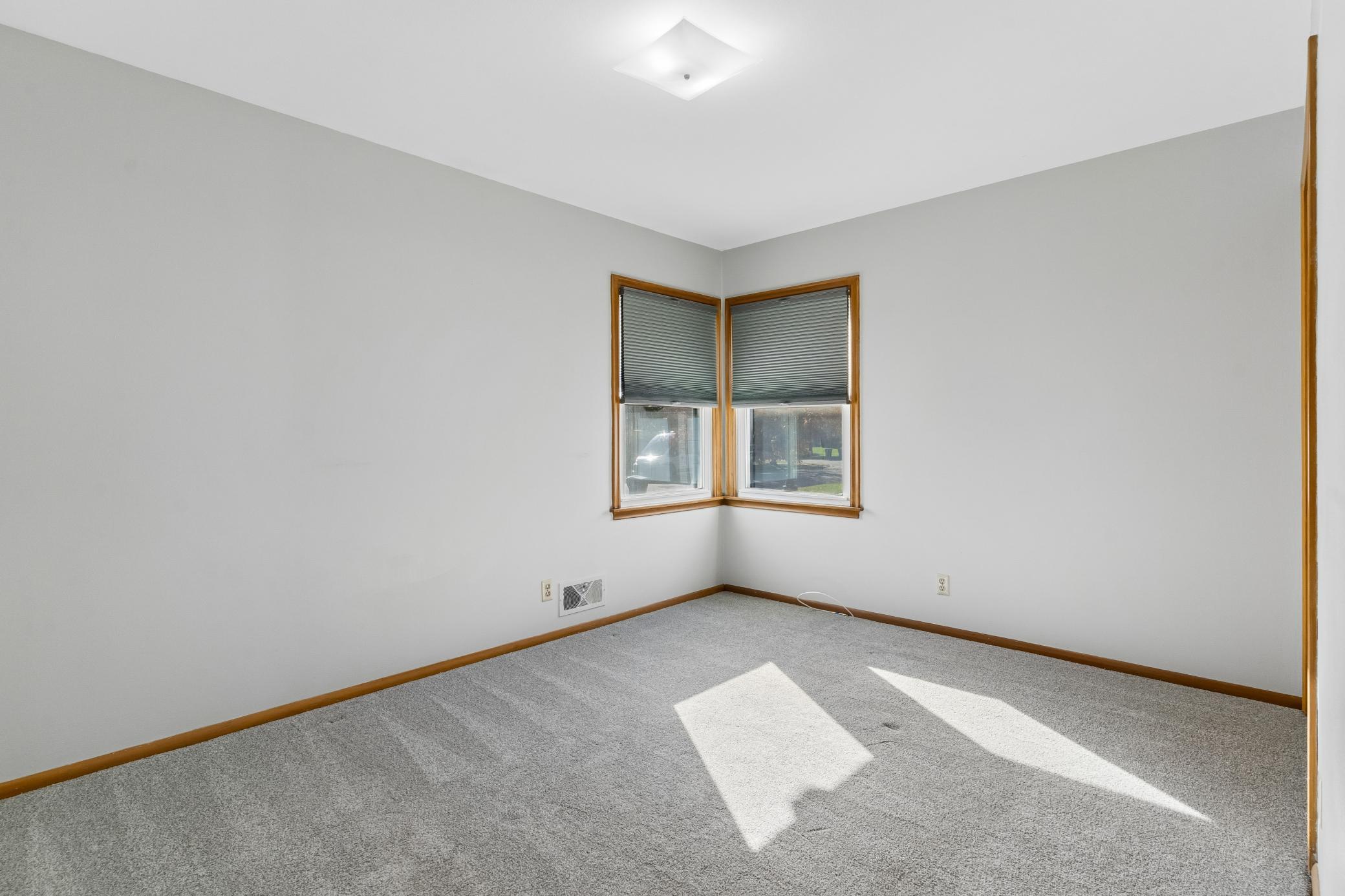 View of Residential at 2047 Morgan Avenue, Saint Paul MN 55116, Saint Paul (75 of 80) - Mike Wilen | Minnesota Team Real Estate