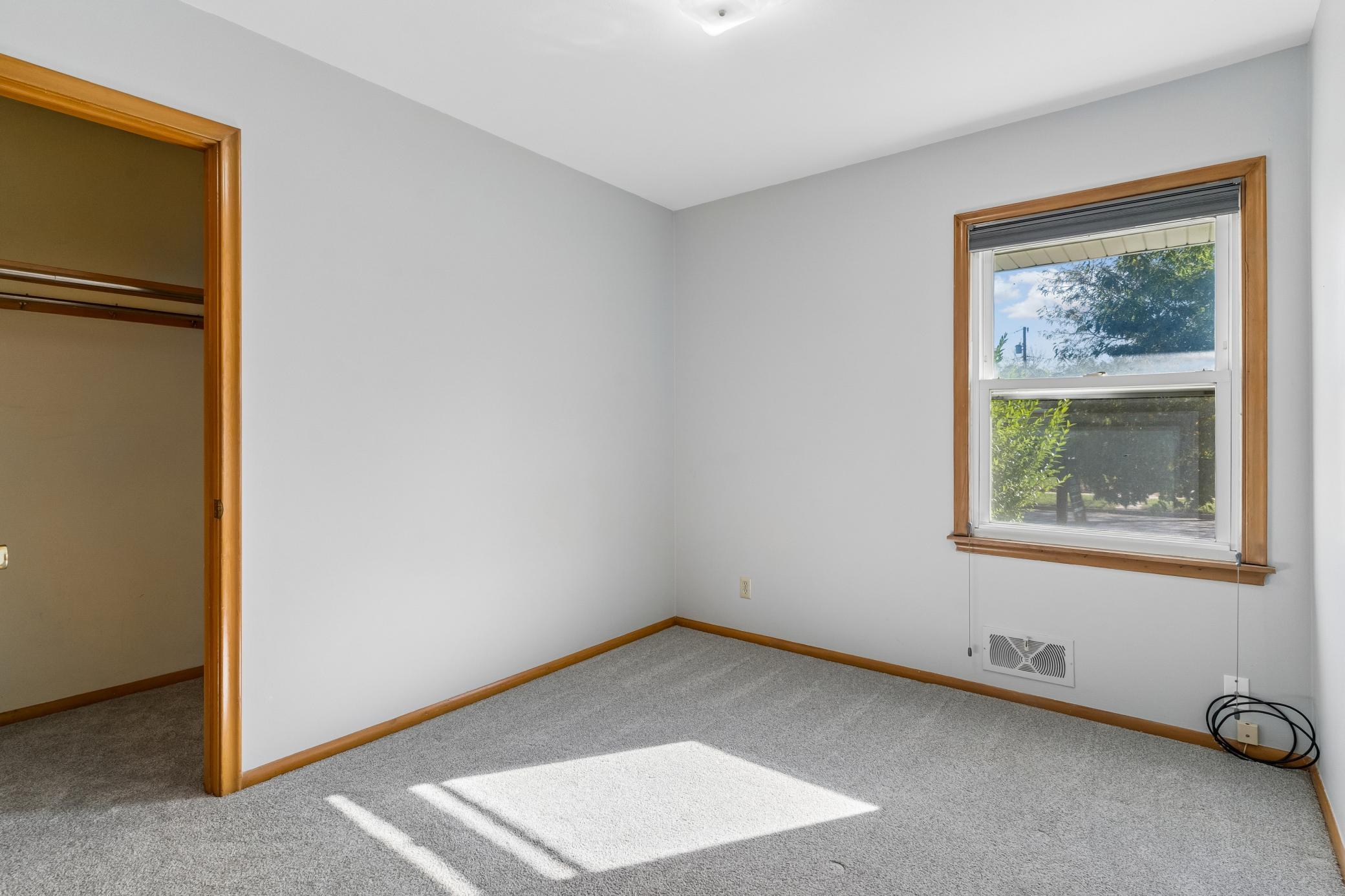 View of Residential at 2047 Morgan Avenue, Saint Paul MN 55116, Saint Paul (68 of 80) - Mike Wilen | Minnesota Team Real Estate