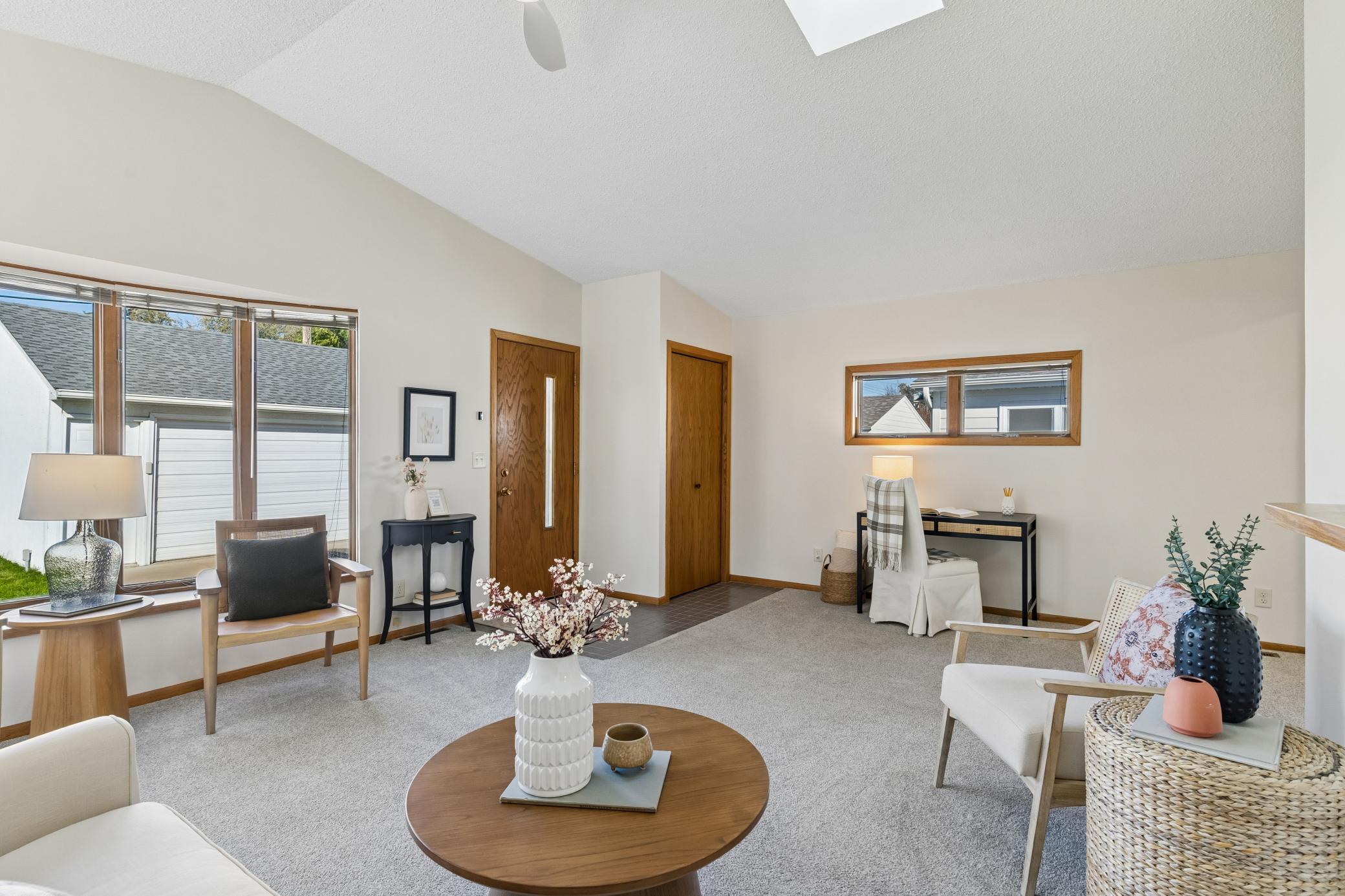 View of Residential at 2047 Morgan Avenue, Saint Paul MN 55116, Saint Paul (35 of 80) - Mike Wilen | Minnesota Team Real Estate