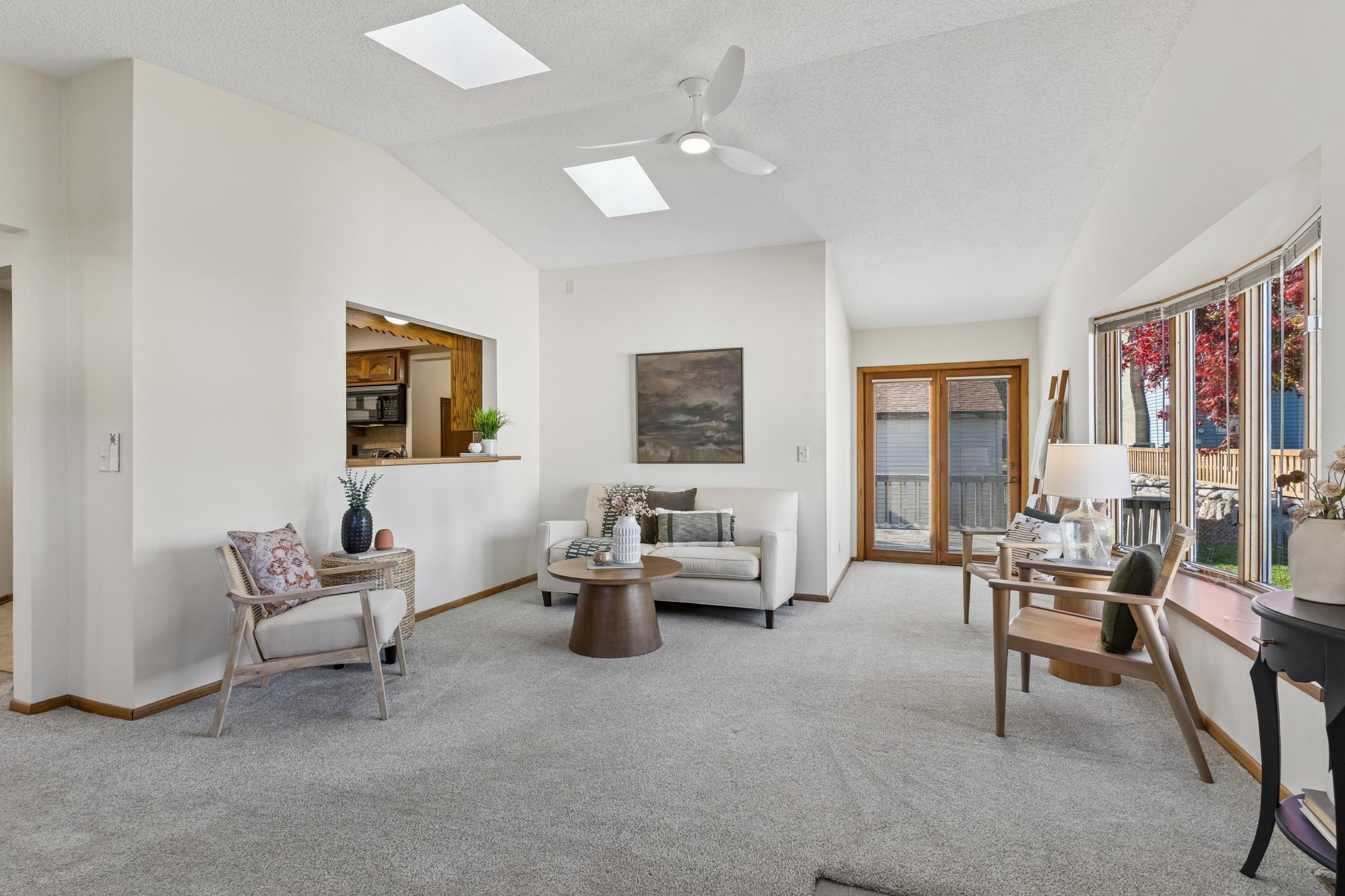 View of Residential at 2047 Morgan Avenue, Saint Paul MN 55116, Saint Paul (31 of 80) - Mike Wilen | Minnesota Team Real Estate