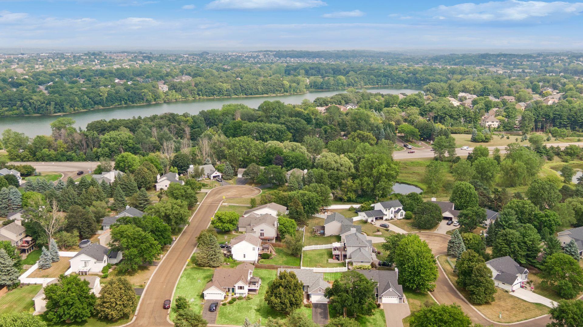 View of Residential at 1649 Regatta Drive, Woodbury MN 55125, Woodbury (4 of 52) - Mike Wilen | Minnesota Team Real Estate