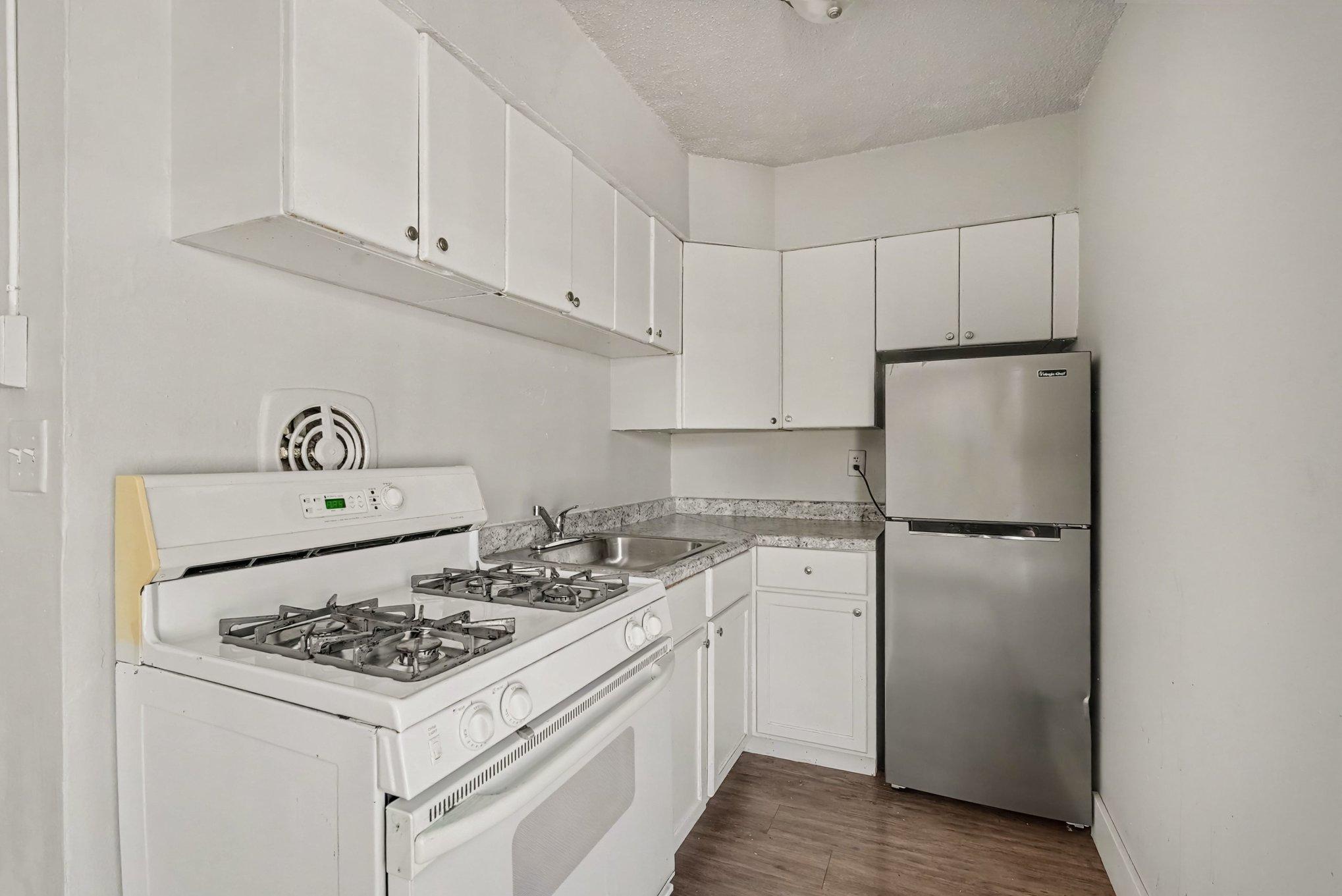 View of Commercial Sale at 2110 Park Avenue, Minneapolis MN 55404, Minneapolis (7 of 29) - Mike Wilen | Minnesota Team Real Estate