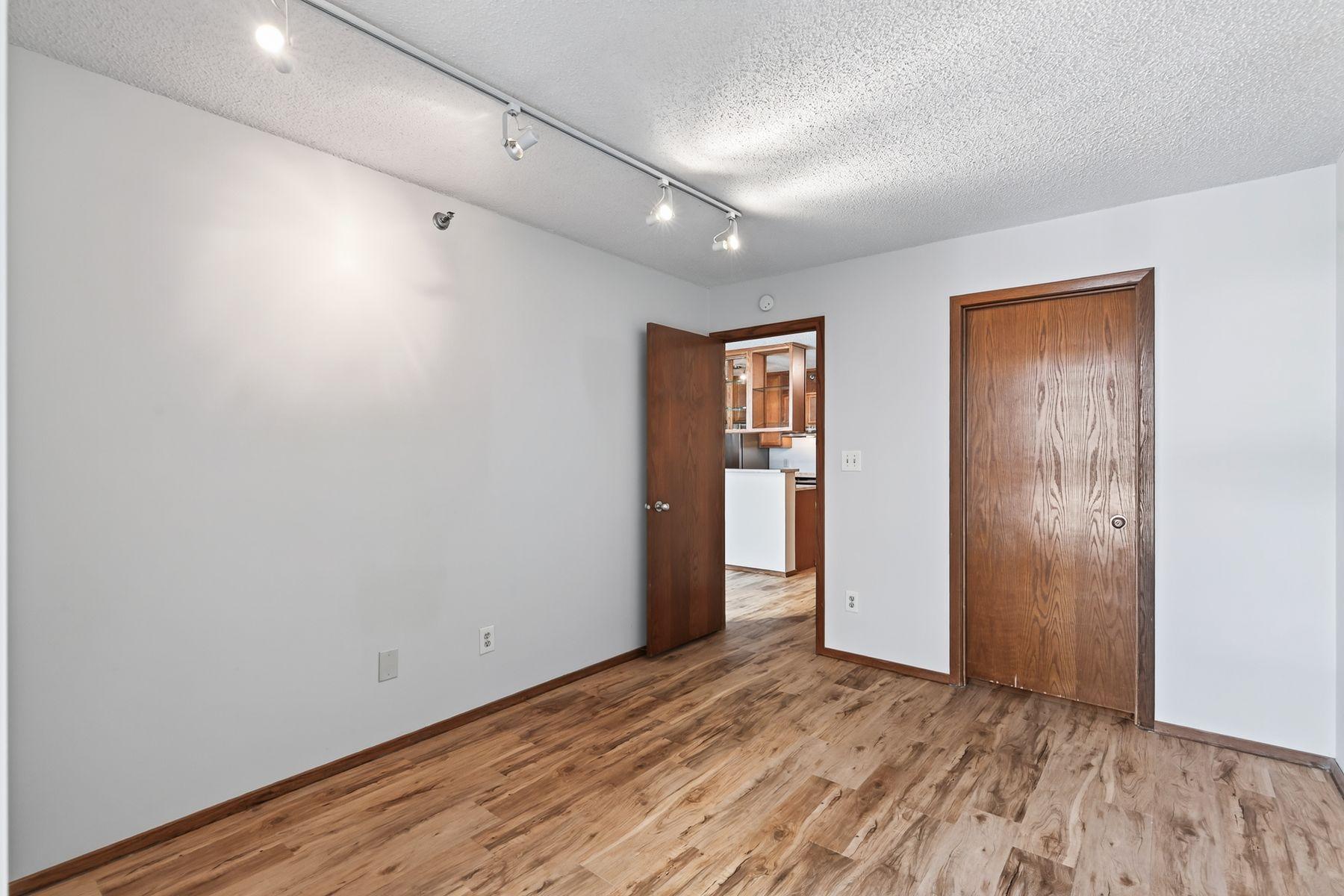 View of Residential at 433 7th Street #2209, Minneapolis MN 55415, Minneapolis (13 of 34) - Mike Wilen | Minnesota Team Real Estate
