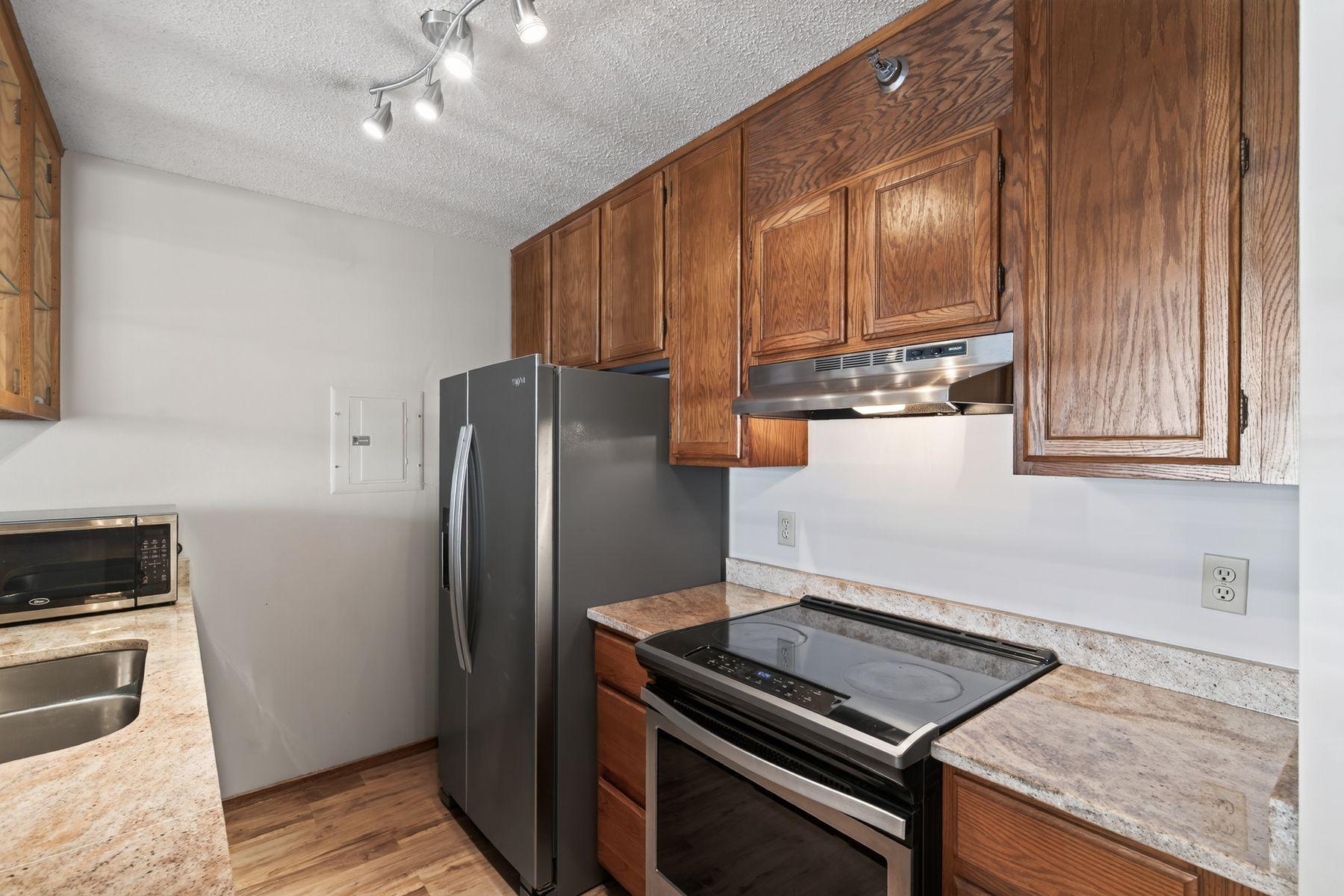 View of Residential at 433 7th Street #2209, Minneapolis MN 55415, Minneapolis (9 of 34) - Mike Wilen | Minnesota Team Real Estate