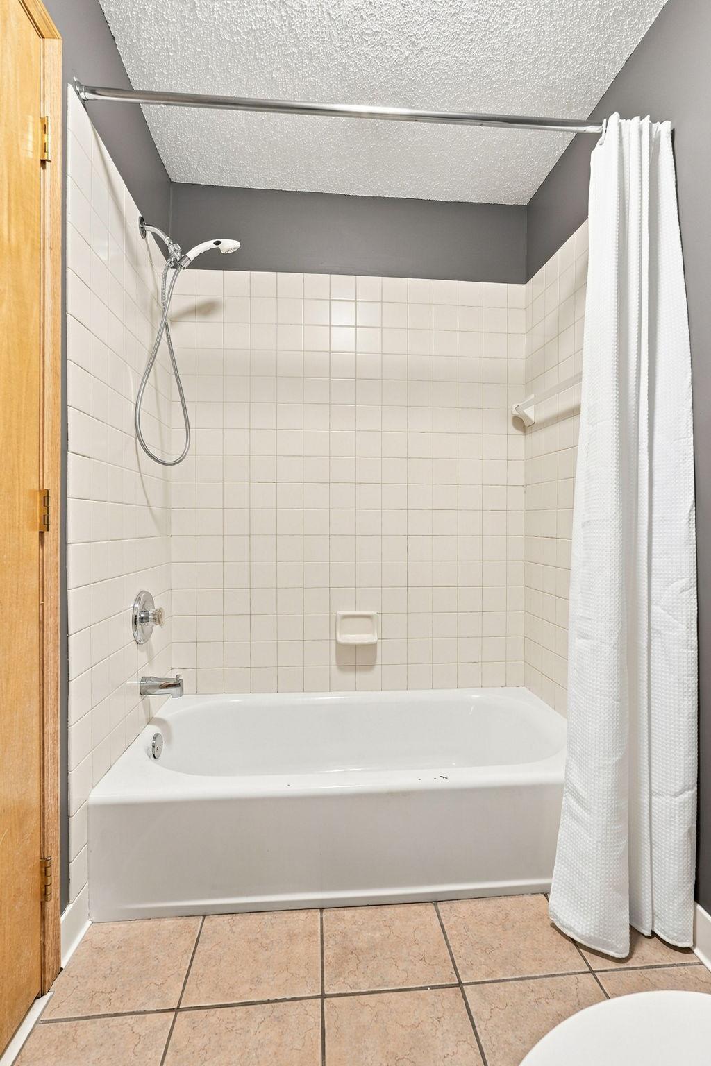 View of Residential at 645 1st Street #129, Minneapolis MN 55401, Minneapolis (26 of 32) - Mike Wilen | Minnesota Team Real Estate