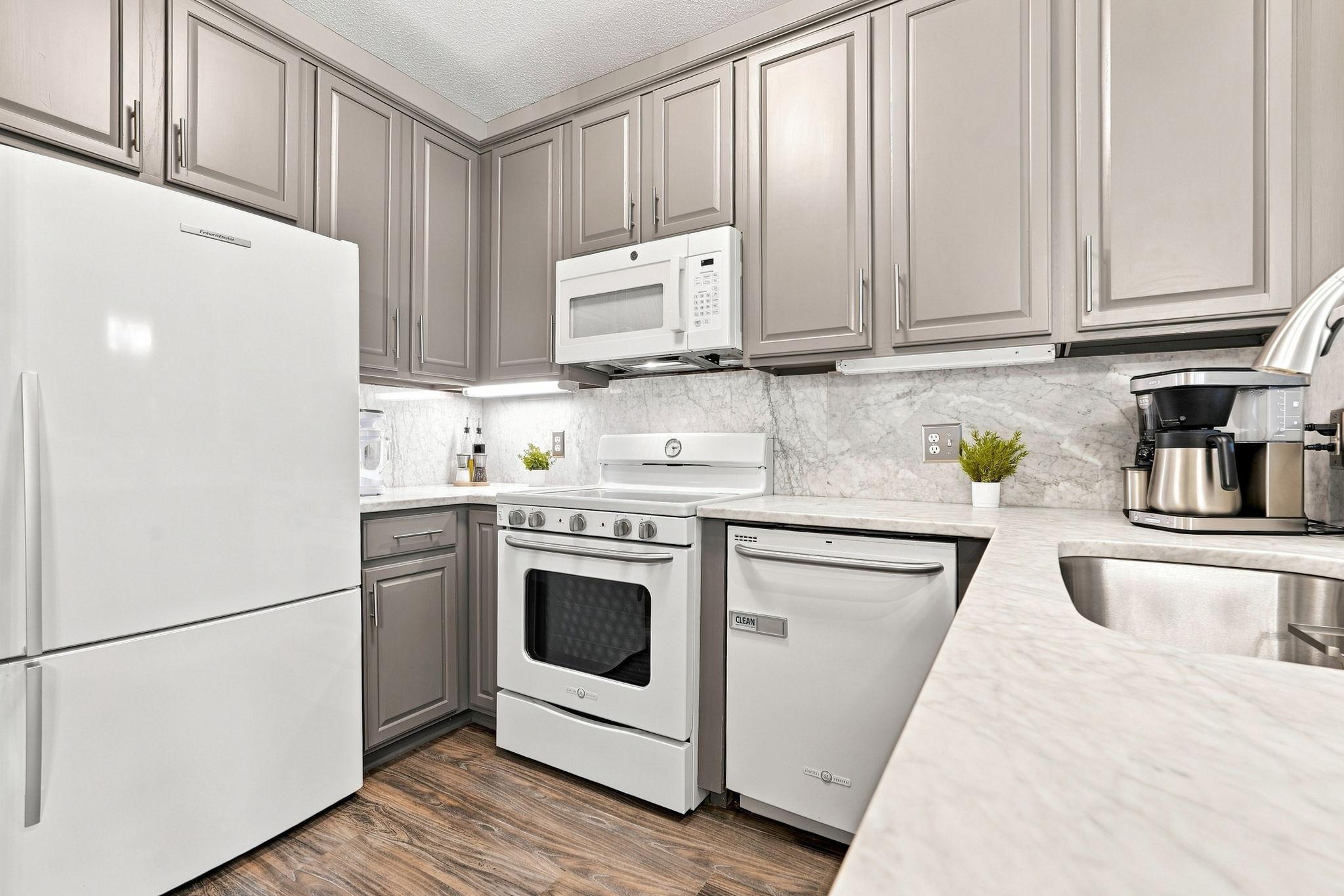 View of Residential at 645 1st Street #129, Minneapolis MN 55401, Minneapolis (8 of 32) - Mike Wilen | Minnesota Team Real Estate
