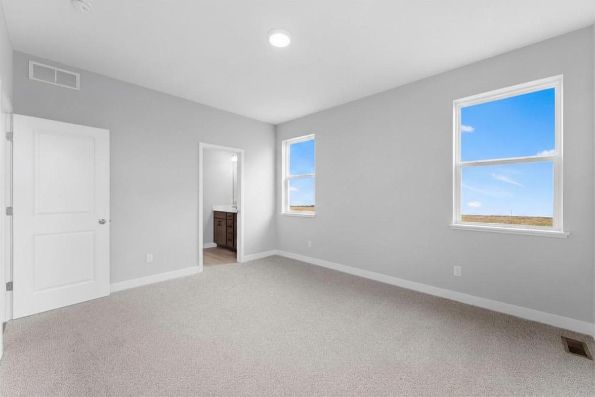 View of Residential at 2141 Bluff Heights Drive, Shakopee MN 55379, Shakopee (23 of 34) - Mike Wilen | Minnesota Team Real Estate