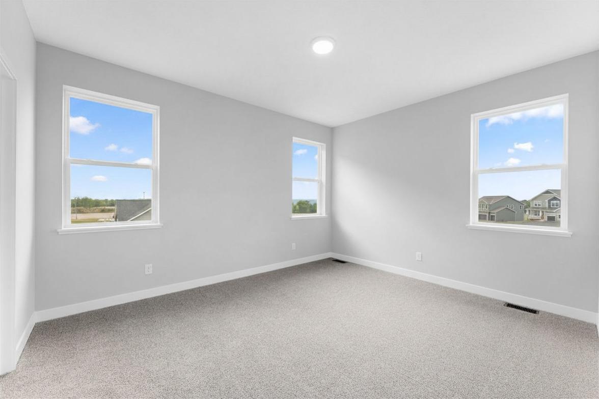 View of Residential at 2141 Bluff Heights Drive, Shakopee MN 55379, Shakopee (22 of 34) - Mike Wilen | Minnesota Team Real Estate