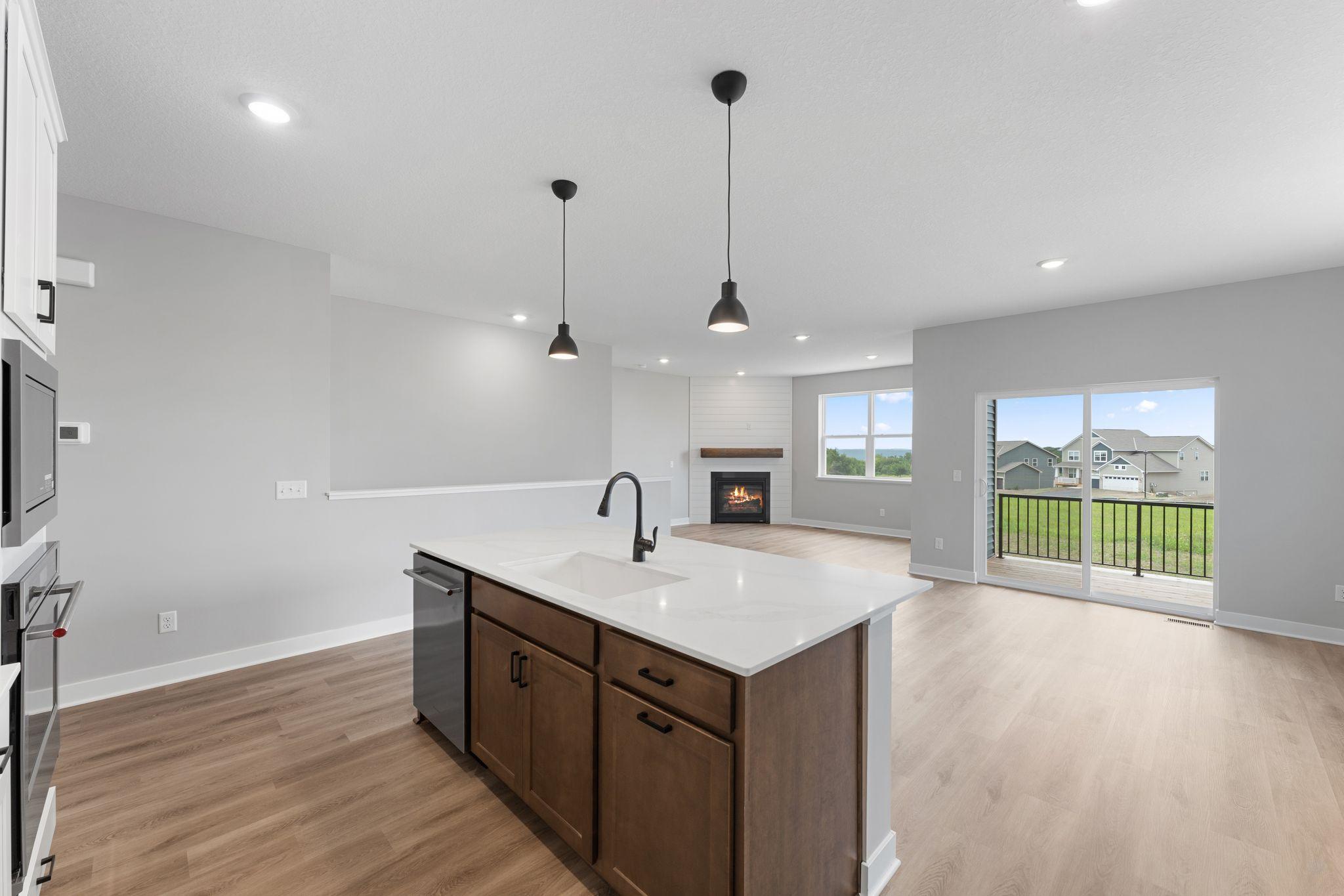 View of Residential at 2141 Bluff Heights Drive, Shakopee MN 55379, Shakopee (11 of 34) - Mike Wilen | Minnesota Team Real Estate