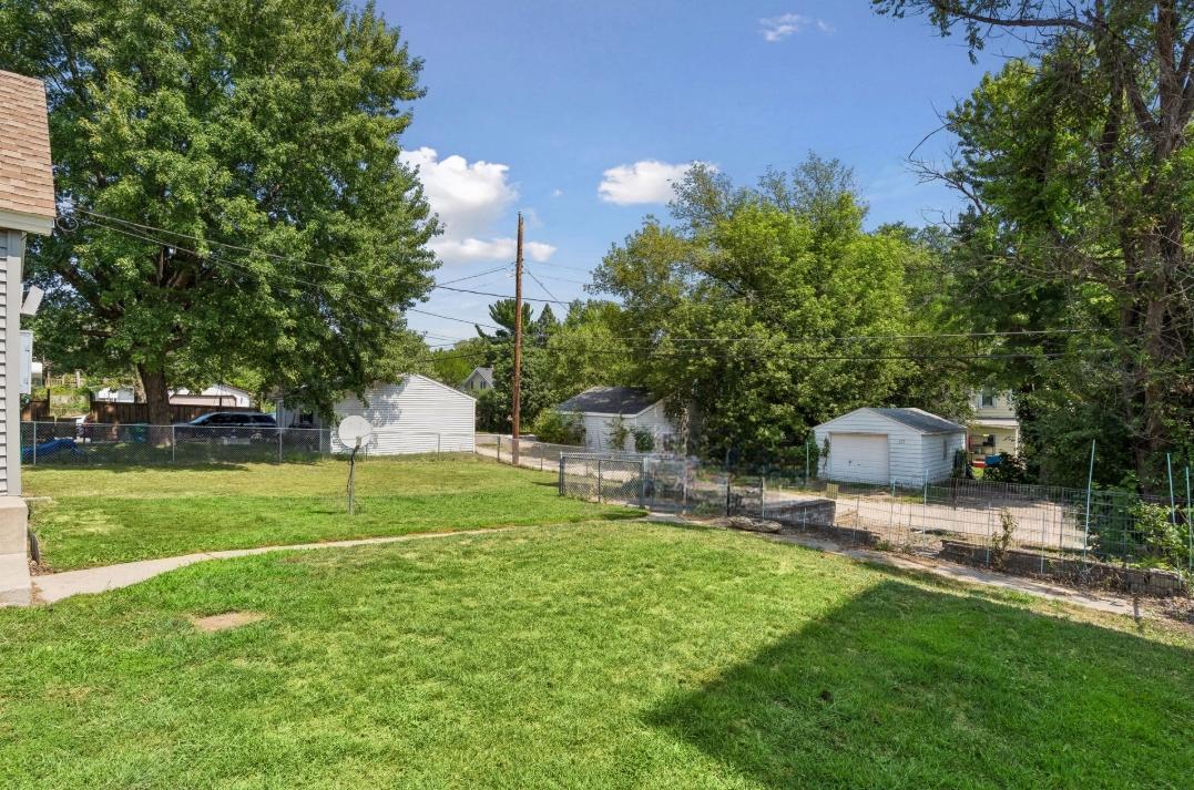 View of Residential at 980 Marion Street, Saint Paul MN 55117, Saint Paul (16 of 23) - Mike Wilen | Minnesota Team Real Estate