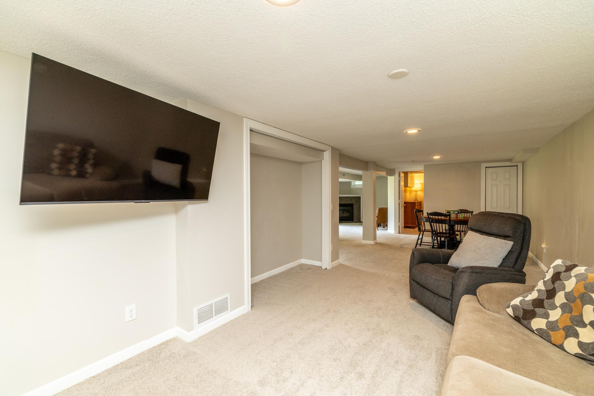 View of Residential at 2509 140th Street, Burnsville MN 55337, Burnsville (30 of 44) - Mike Wilen | Minnesota Team Real Estate