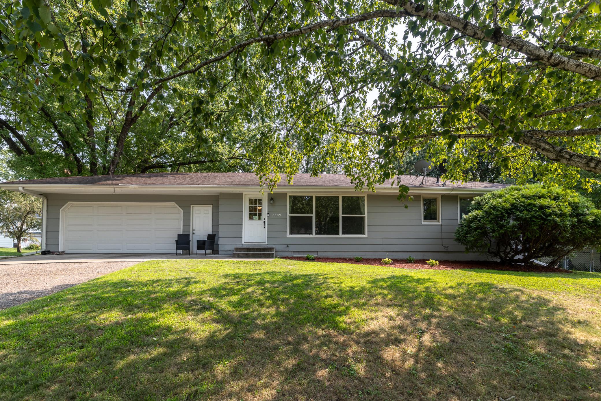 View of Residential at 2509 140th Street, Burnsville MN 55337, Burnsville (43 of 44) - Mike Wilen | Minnesota Team Real Estate