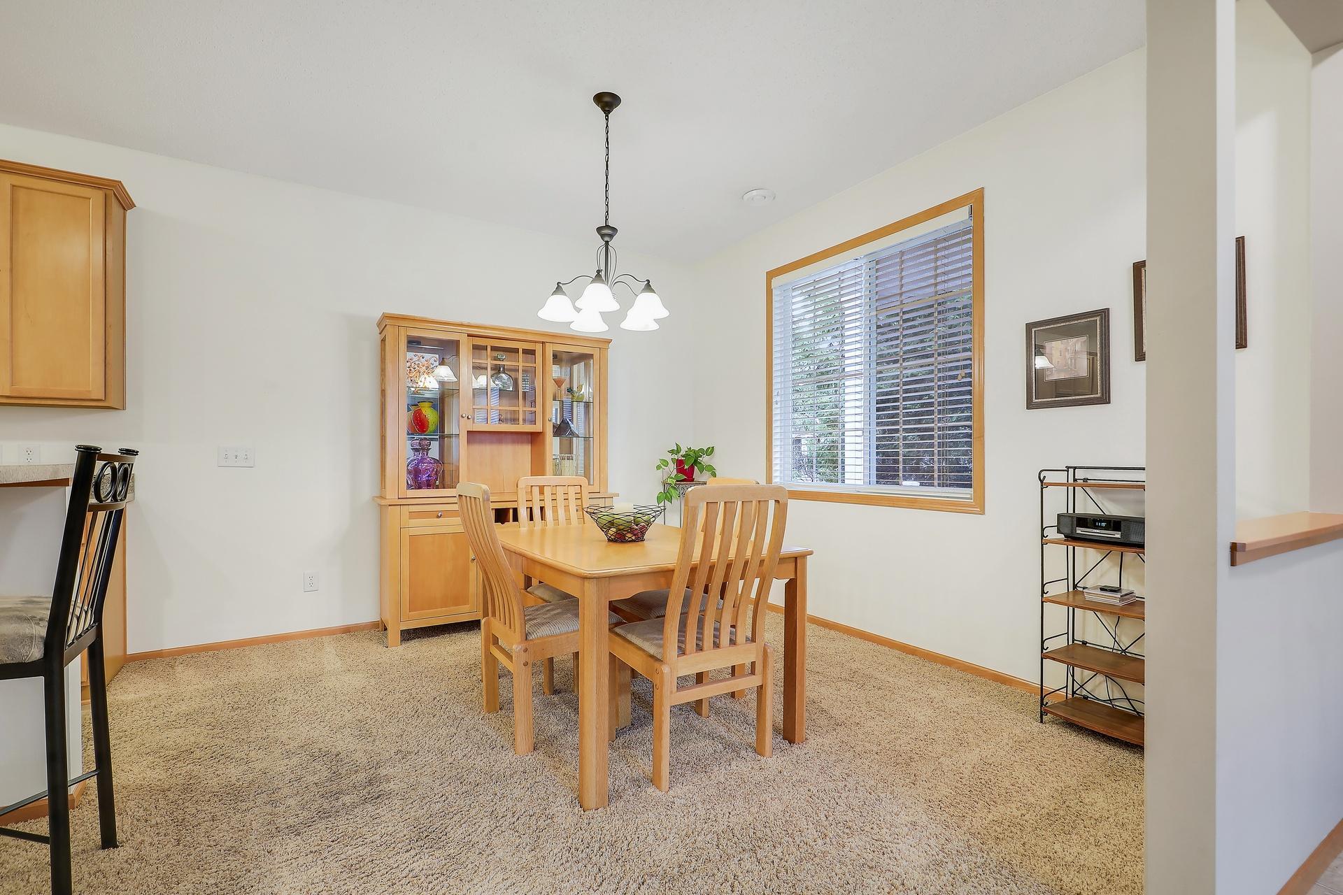 View of Residential at 10881 Oak Grove Circle #B, Woodbury MN 55129, Woodbury (12 of 46) - Mike Wilen | Minnesota Team Real Estate