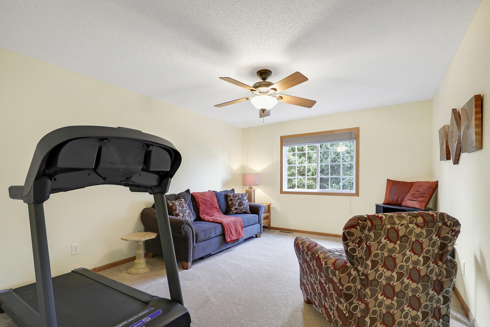 View of Residential at 10881 Oak Grove Circle #B, Woodbury MN 55129, Woodbury (27 of 46) - Mike Wilen | Minnesota Team Real Estate