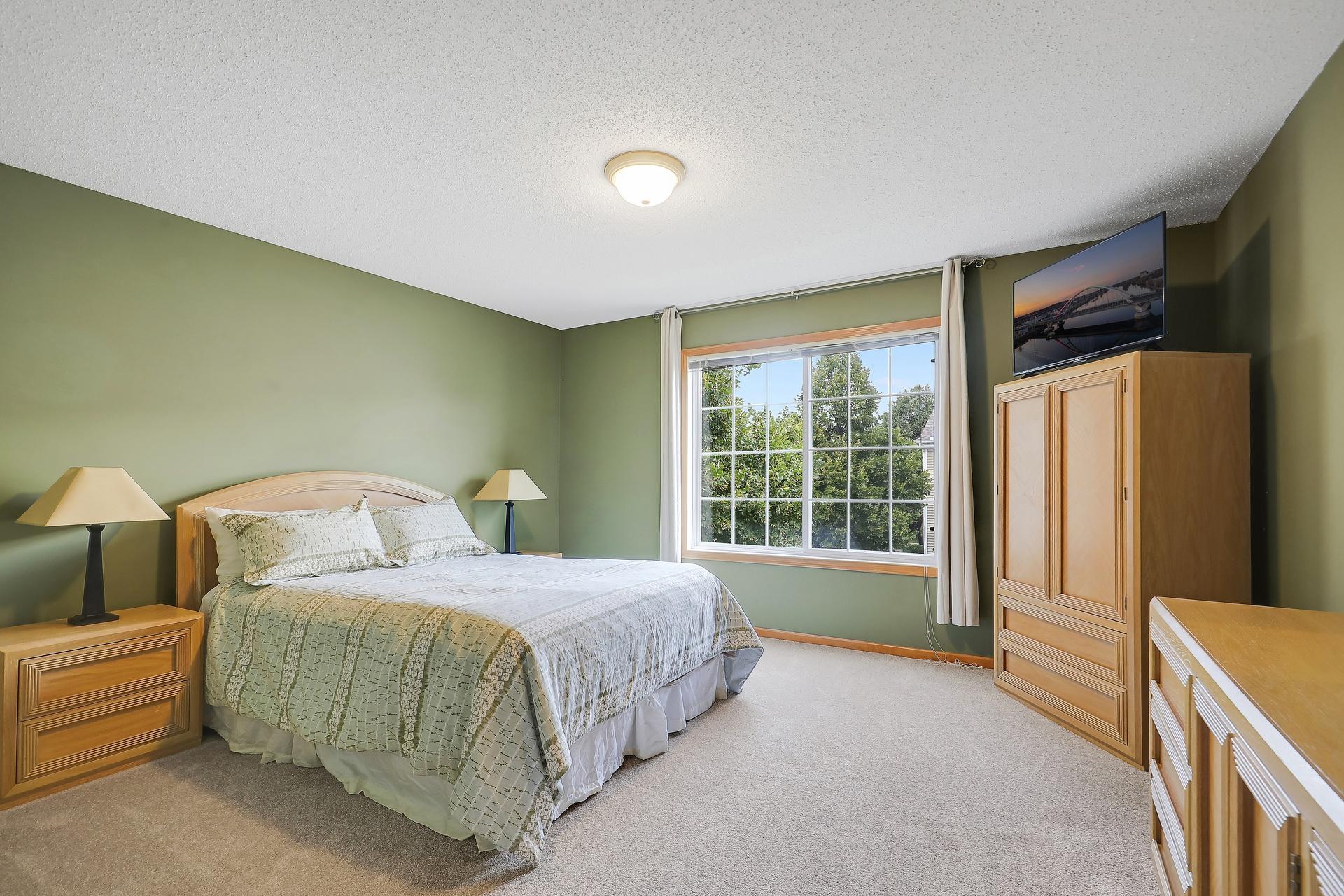 View of Residential at 10881 Oak Grove Circle #B, Woodbury MN 55129, Woodbury (28 of 46) - Mike Wilen | Minnesota Team Real Estate