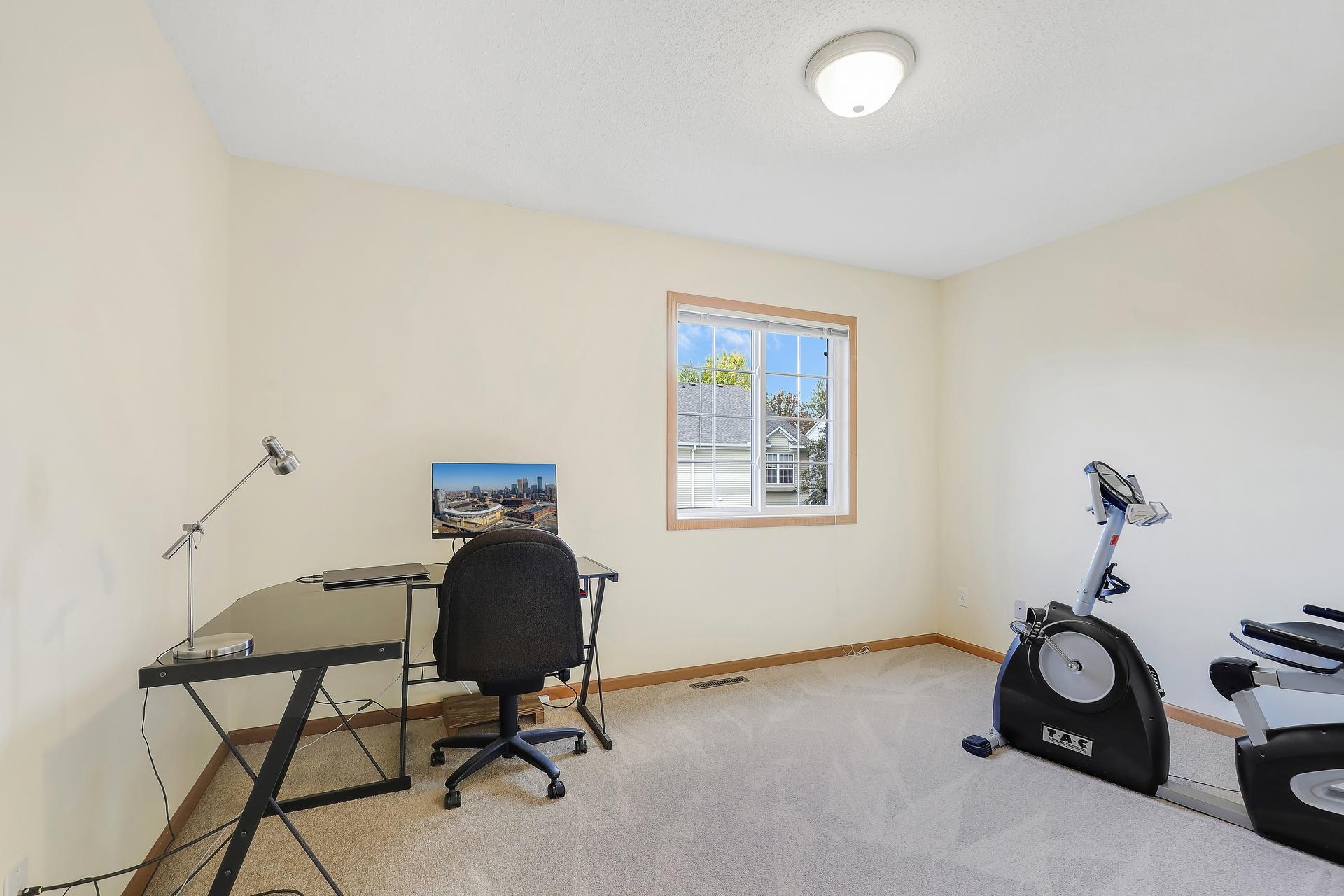 View of Residential at 10881 Oak Grove Circle #B, Woodbury MN 55129, Woodbury (32 of 46) - Mike Wilen | Minnesota Team Real Estate