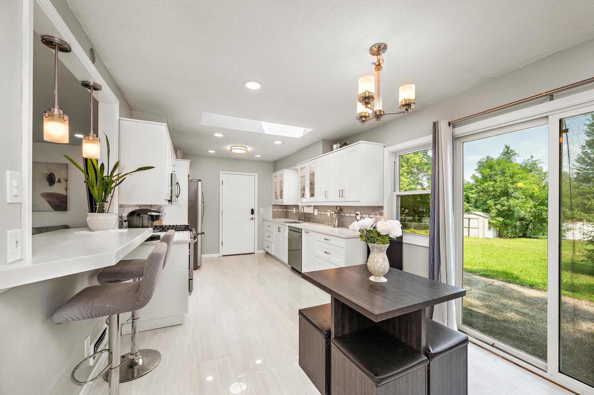 View of Residential at 5531 128th Street, Apple Valley MN 55124, Apple Valley (7 of 30) - Mike Wilen | Minnesota Team Real Estate