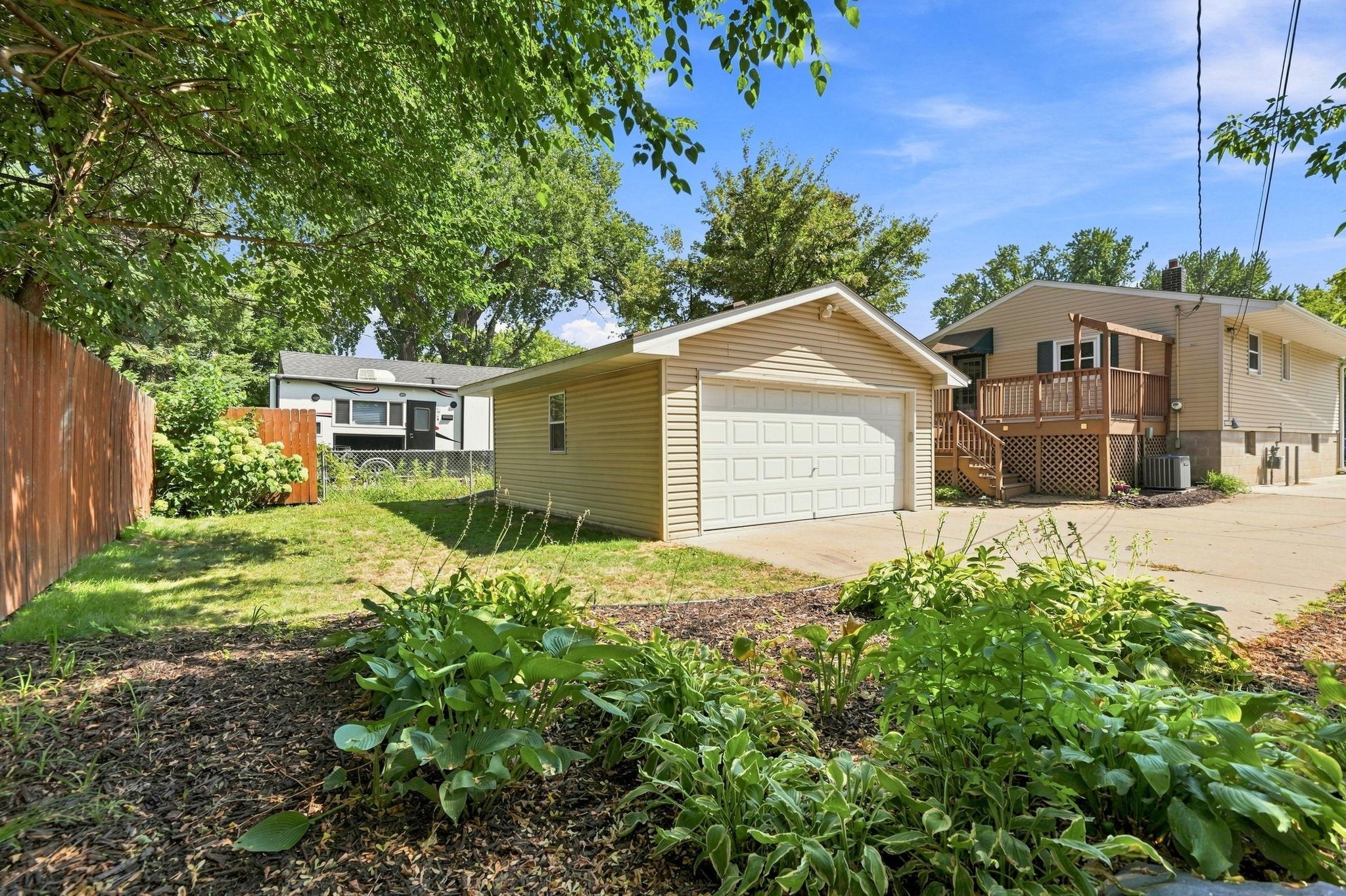 View of Residential at 1893 Highway 96, White Bear Lake MN 55110, White Bear Lake (28 of 30) - Mike Wilen | Minnesota Team Real Estate