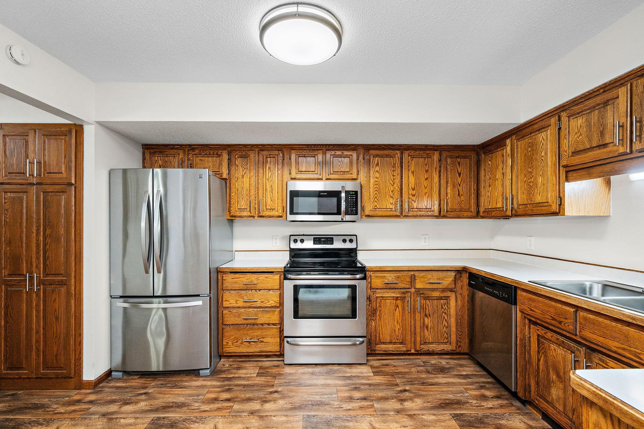 View of Residential at 8824 Montegue Terrace, Brooklyn Park MN 55443, Brooklyn Park (10 of 27) - Mike Wilen | Minnesota Team Real Estate