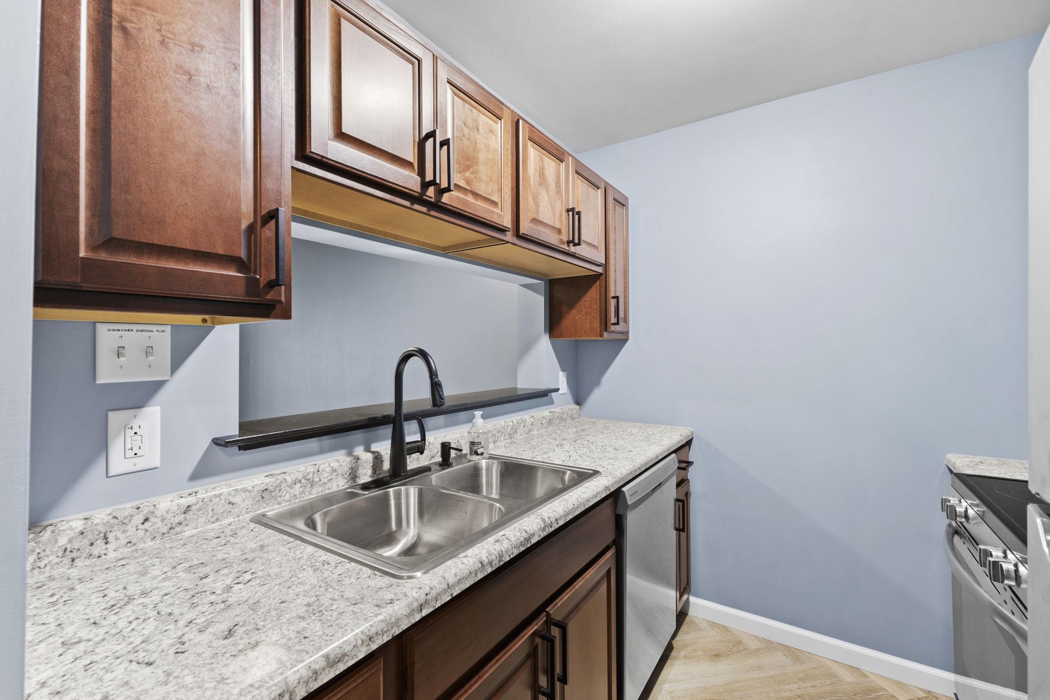 View of Residential at 12844 Nicollet Avenue #102, Burnsville MN 55337, Burnsville (8 of 29) - Mike Wilen | Minnesota Team Real Estate