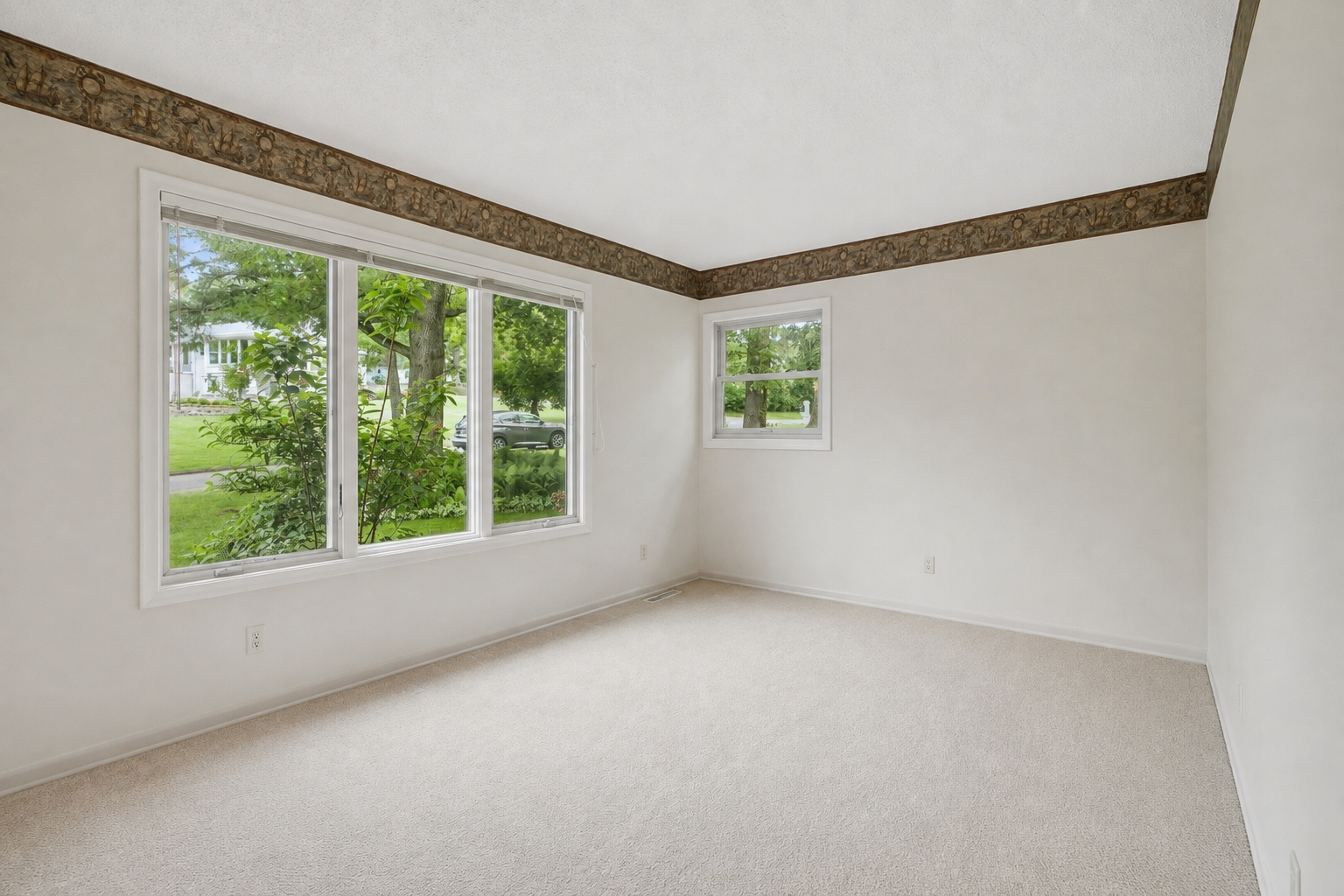 View of Residential at 14901 Williston Lane, Minnetonka MN 55345, Minnetonka (23 of 35) - Mike Wilen | Minnesota Team Real Estate