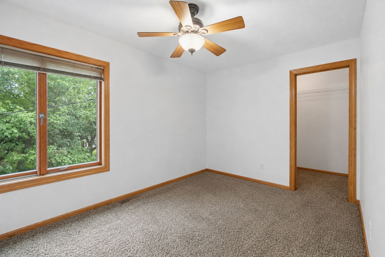 View of Residential at 14901 Williston Lane, Minnetonka MN 55345, Minnetonka (21 of 35) - Mike Wilen | Minnesota Team Real Estate