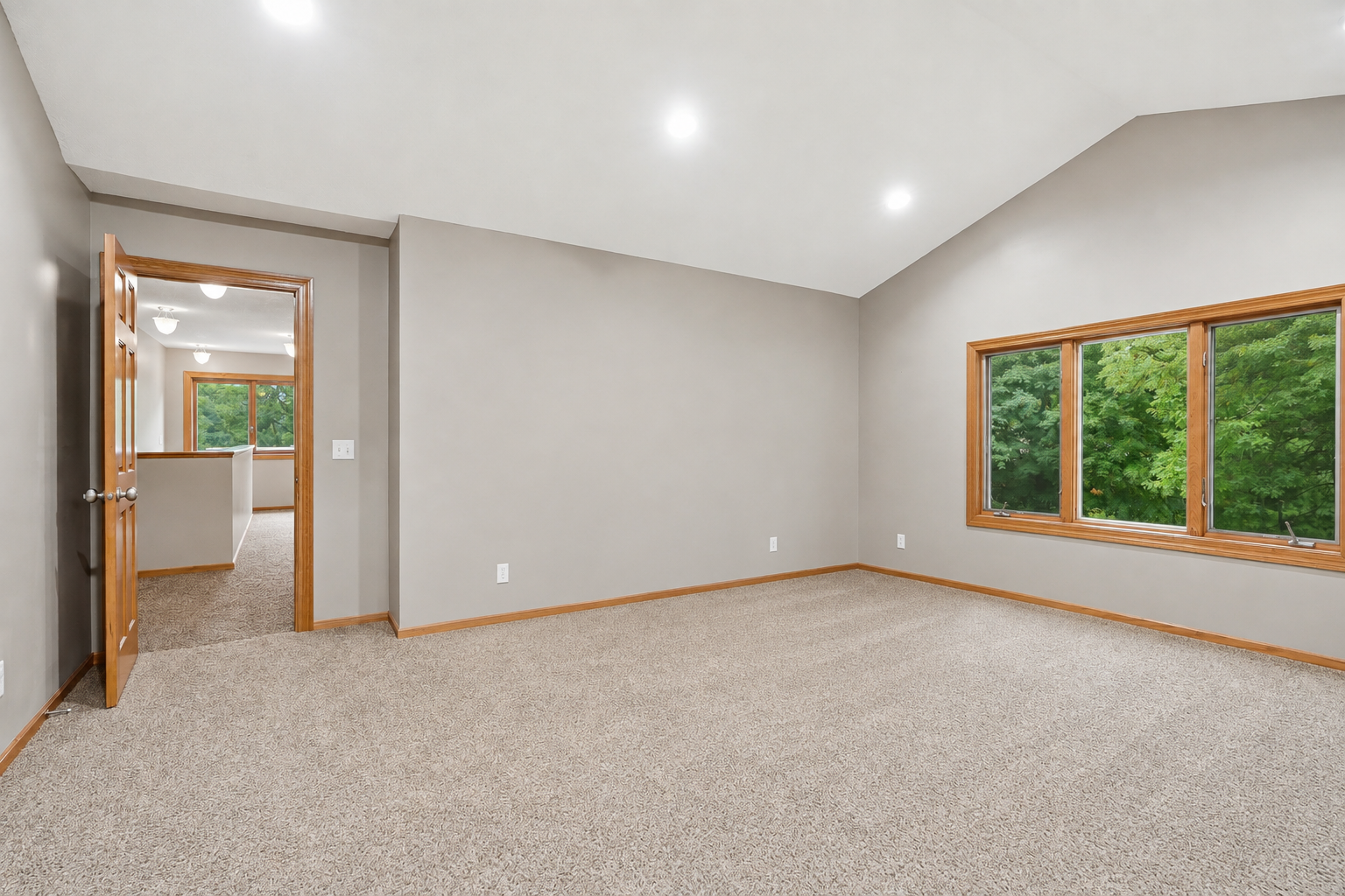 View of Residential at 14901 Williston Lane, Minnetonka MN 55345, Minnetonka (13 of 35) - Mike Wilen | Minnesota Team Real Estate