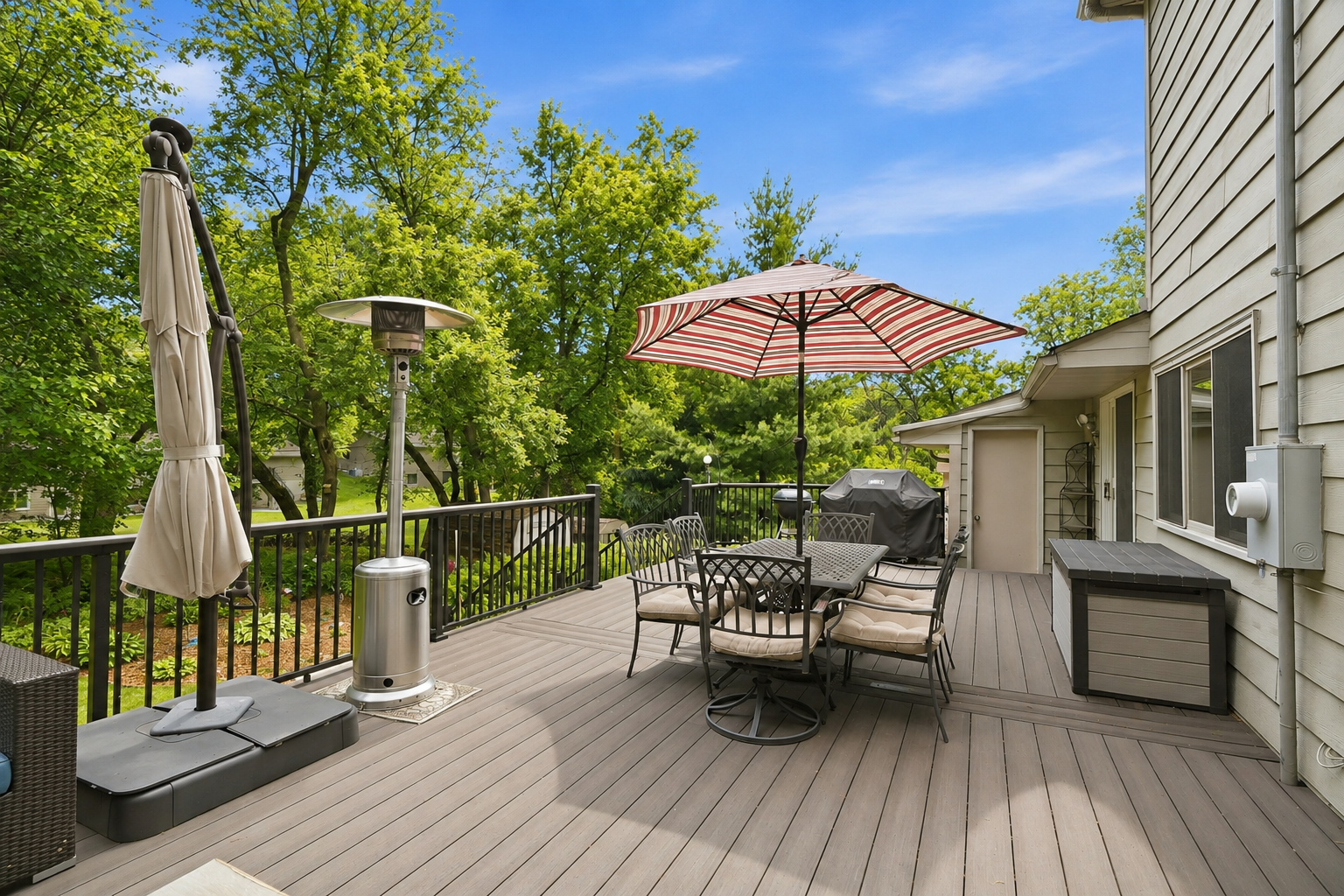 View of Residential at 14901 Williston Lane, Minnetonka MN 55345, Minnetonka (34 of 35) - Mike Wilen | Minnesota Team Real Estate