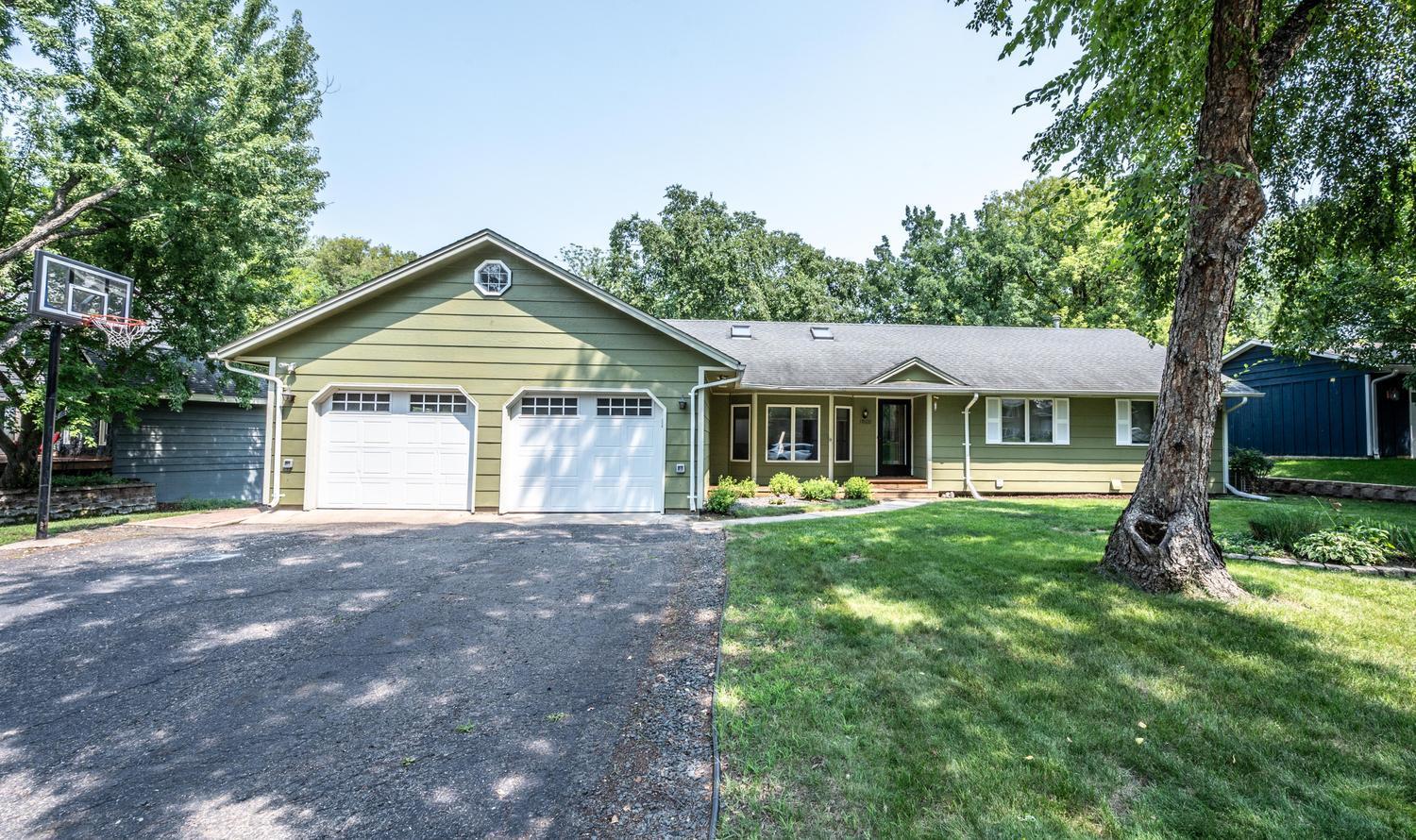 View of Residential at 17600 Italy Path, Lakeville MN 55044, Lakeville (2 of 57) - Mike Wilen | Minnesota Team Real Estate