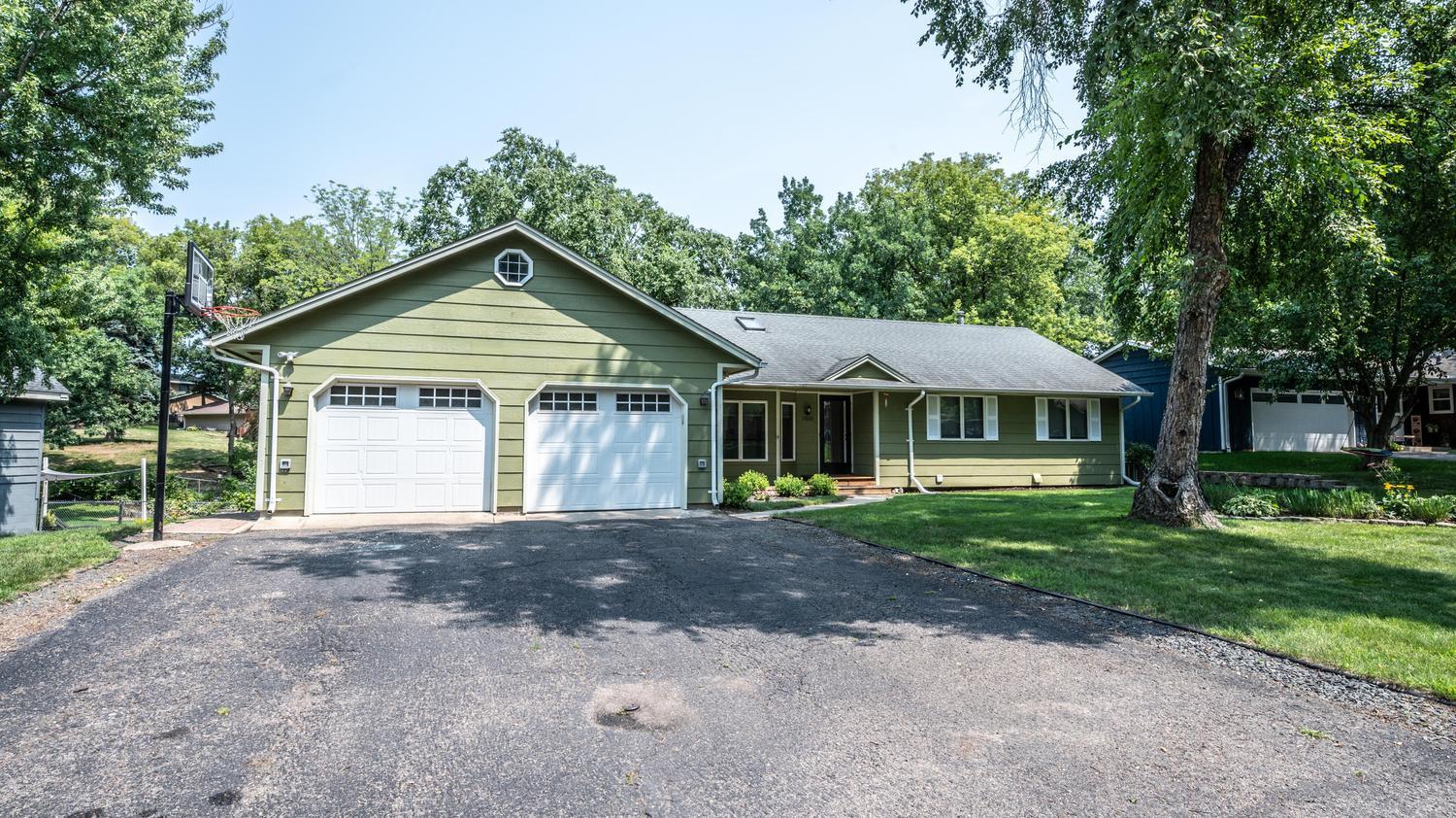 View of Residential at 17600 Italy Path, Lakeville MN 55044, Lakeville (6 of 57) - Mike Wilen | Minnesota Team Real Estate