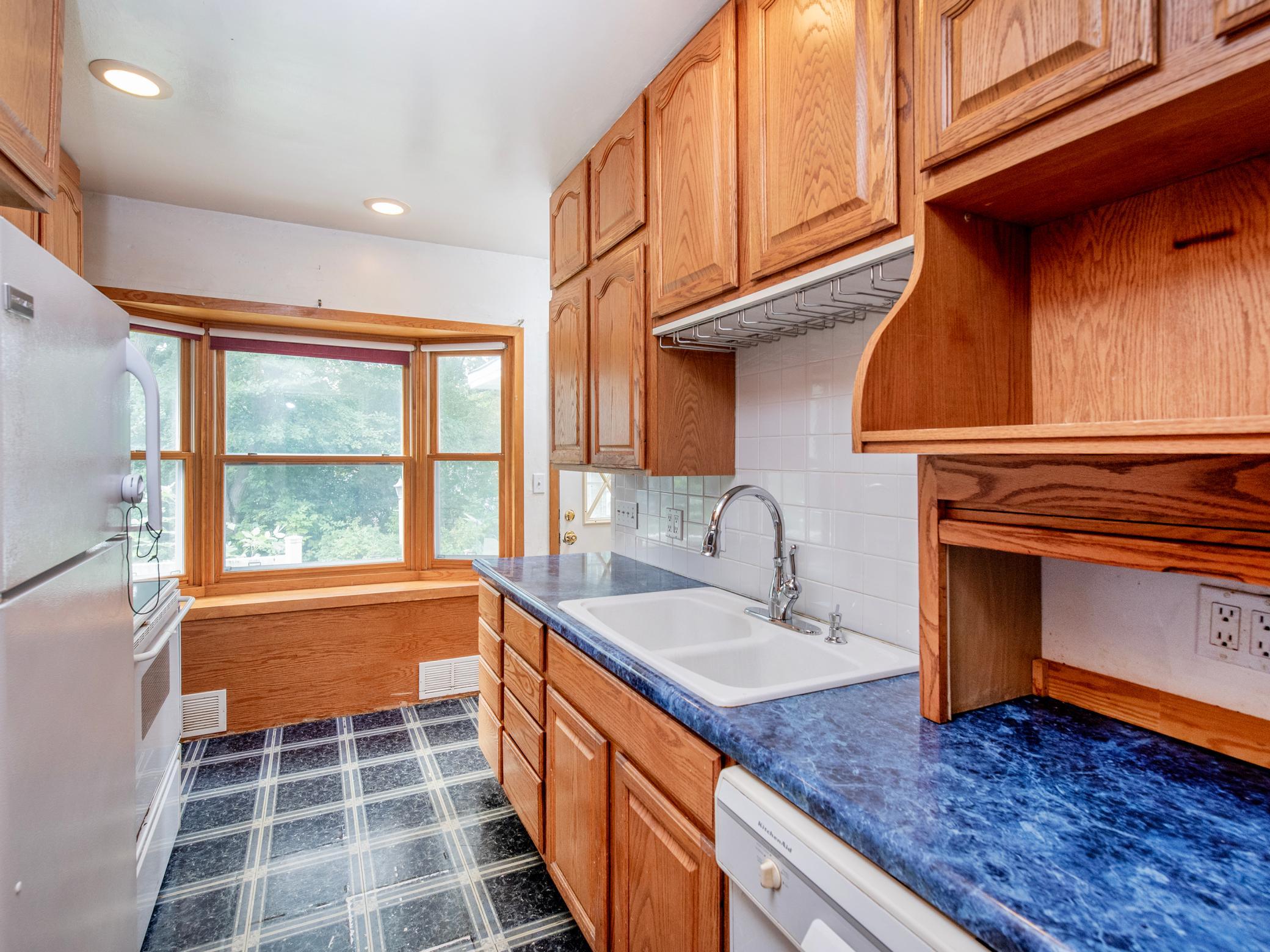 View of Residential at 1359 Sumner Street, Saint Paul MN 55116, Saint Paul (5 of 21) - Mike Wilen | Minnesota Team Real Estate