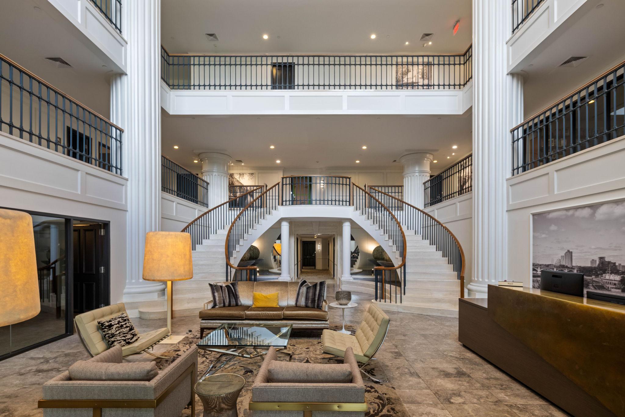 View of Residential at 110 Bank Street #L2801, Minneapolis MN 55414, Minneapolis (76 of 108) - Mike Wilen | Minnesota Team Real Estate