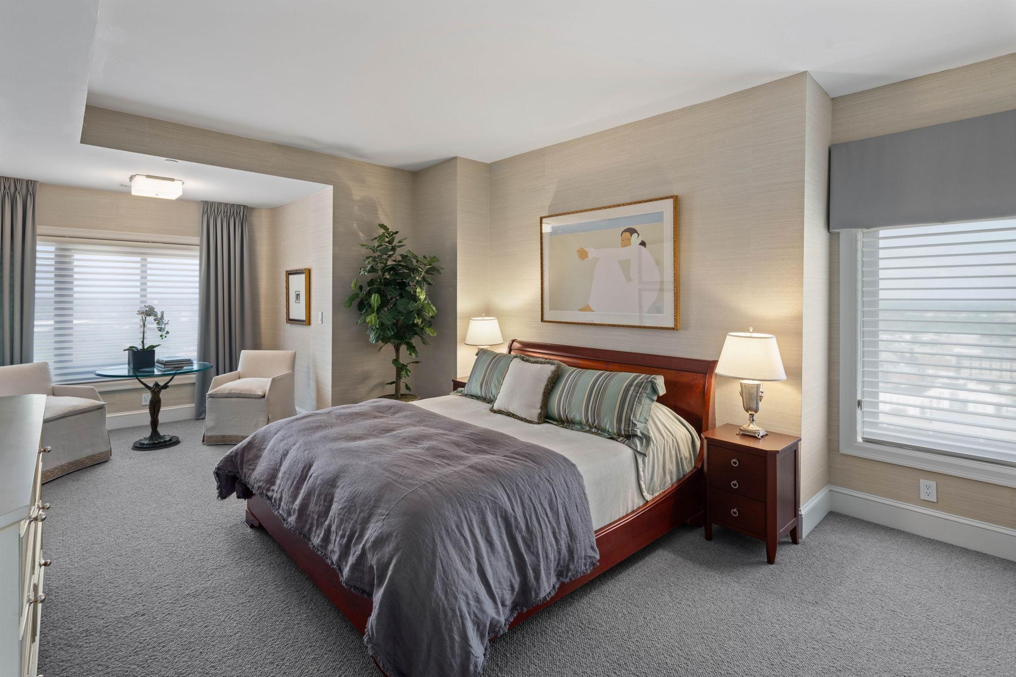 View of Residential at 110 Bank Street #L2801, Minneapolis MN 55414, Minneapolis (27 of 46) - Mike Wilen | Minnesota Team Real Estate
