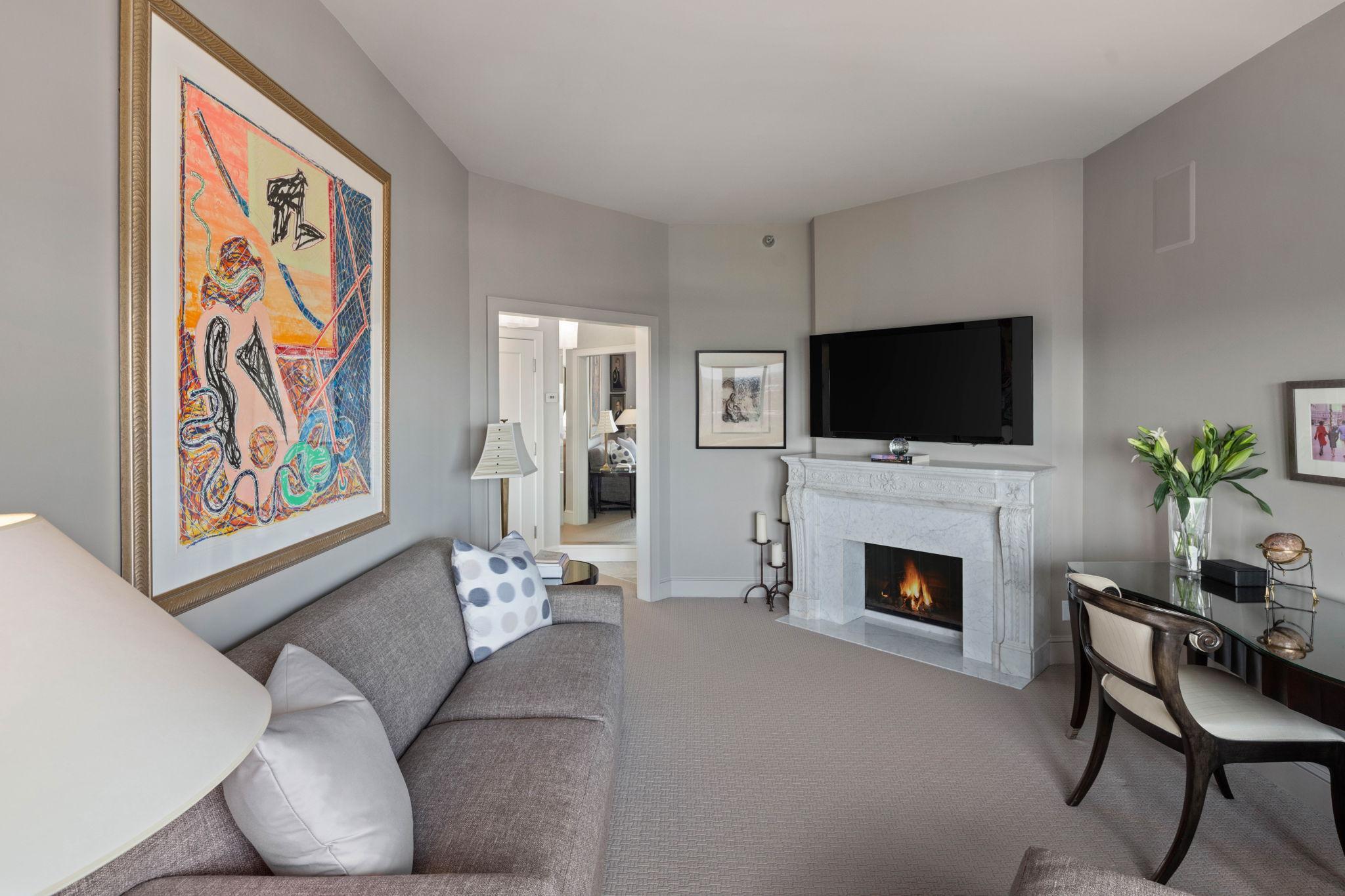 View of Residential at 110 Bank Street #L2801, Minneapolis MN 55414, Minneapolis (26 of 46) - Mike Wilen | Minnesota Team Real Estate
