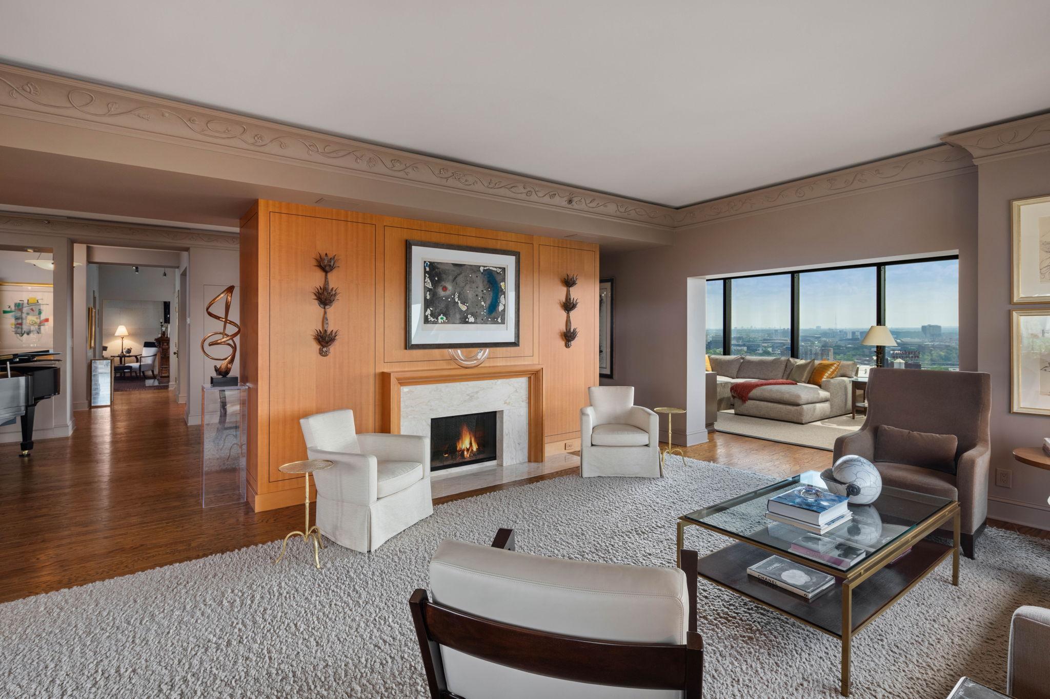 View of Residential at 110 Bank Street #L2801, Minneapolis MN 55414, Minneapolis (10 of 46) - Mike Wilen | Minnesota Team Real Estate