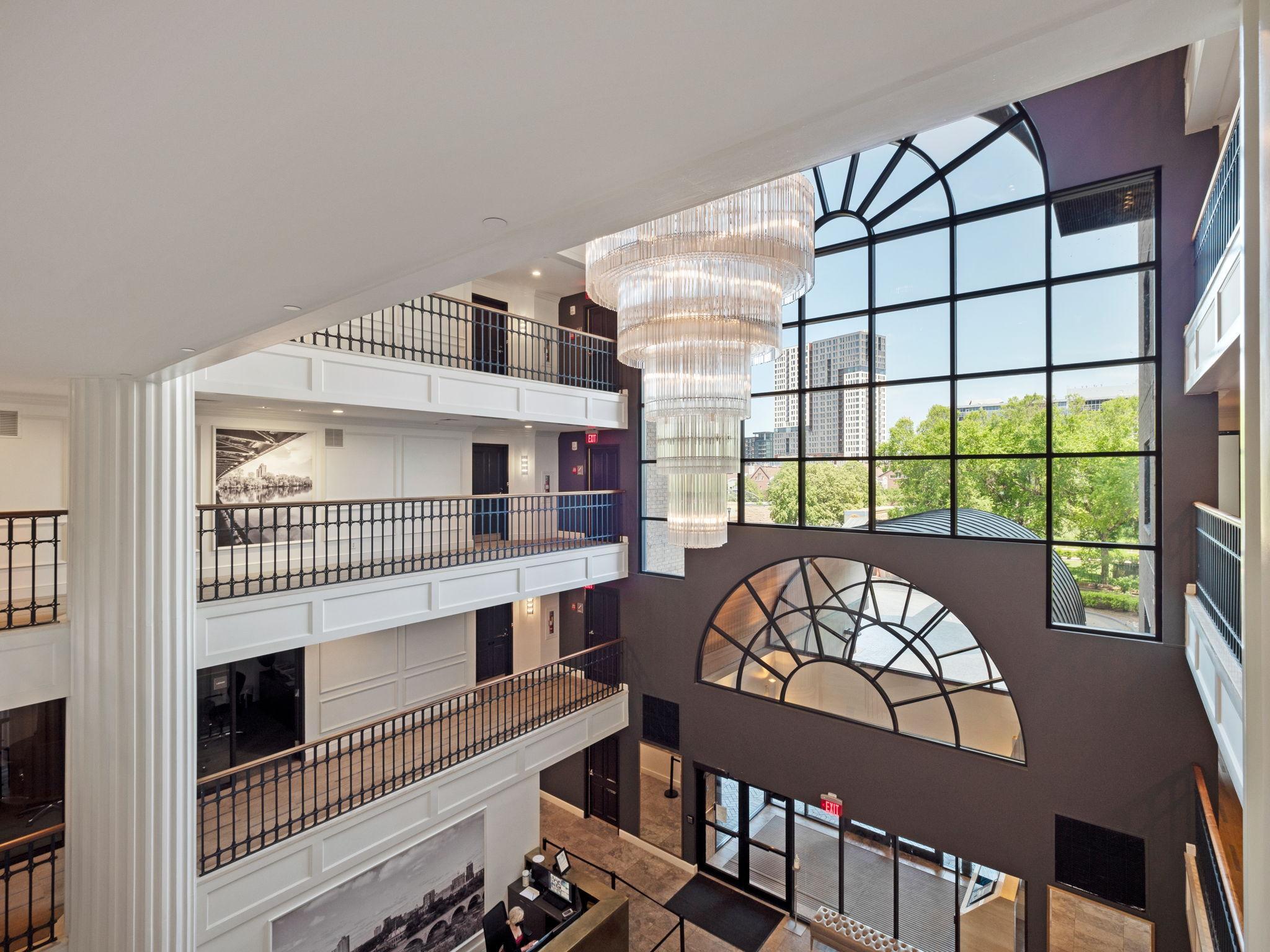 View of Residential at 110 Bank Street #L2801, Minneapolis MN 55414, Minneapolis (92 of 108) - Mike Wilen | Minnesota Team Real Estate