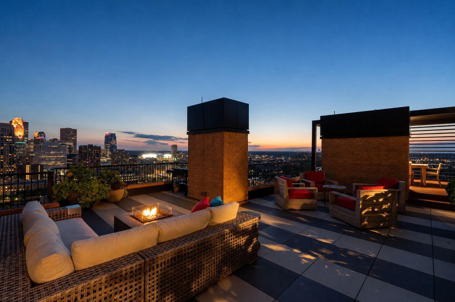 View of Residential at 110 Bank Street #L2801, Minneapolis MN 55414, Minneapolis (42 of 46) - Mike Wilen | Minnesota Team Real Estate