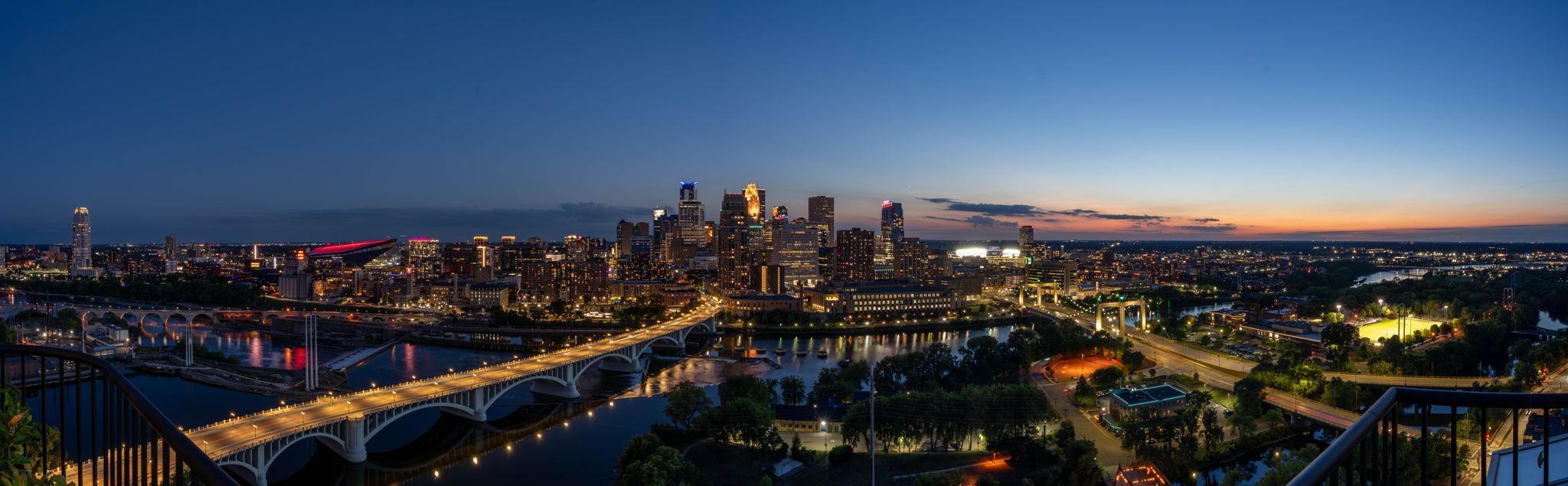 View of Residential at 110 Bank Street #L2801, Minneapolis MN 55414, Minneapolis (70 of 108) - Mike Wilen | Minnesota Team Real Estate