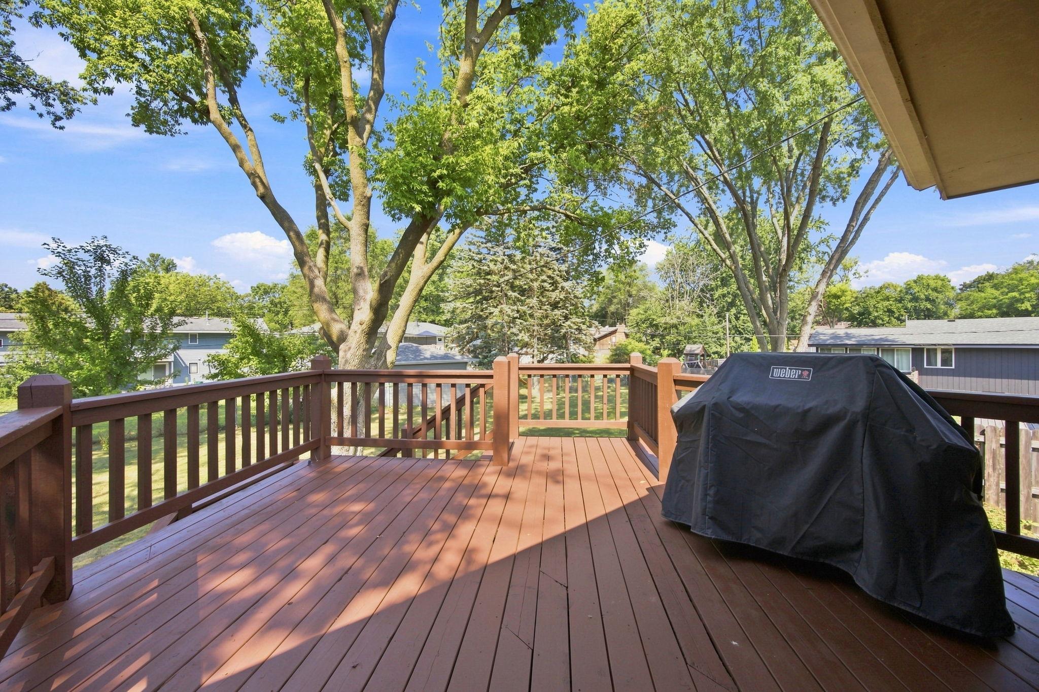 View of Residential at 2370 Pleasant View Drive, New Brighton MN 55112, New Brighton (23 of 27) - Mike Wilen | Minnesota Team Real Estate