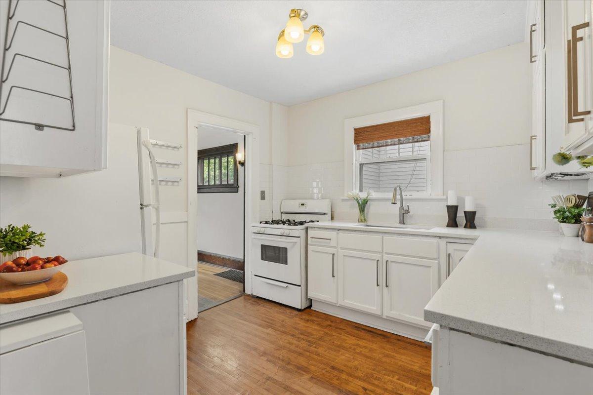 View of Residential at 399 Curtice Street, Saint Paul MN 55107, Saint Paul (4 of 31) - Mike Wilen | Minnesota Team Real Estate