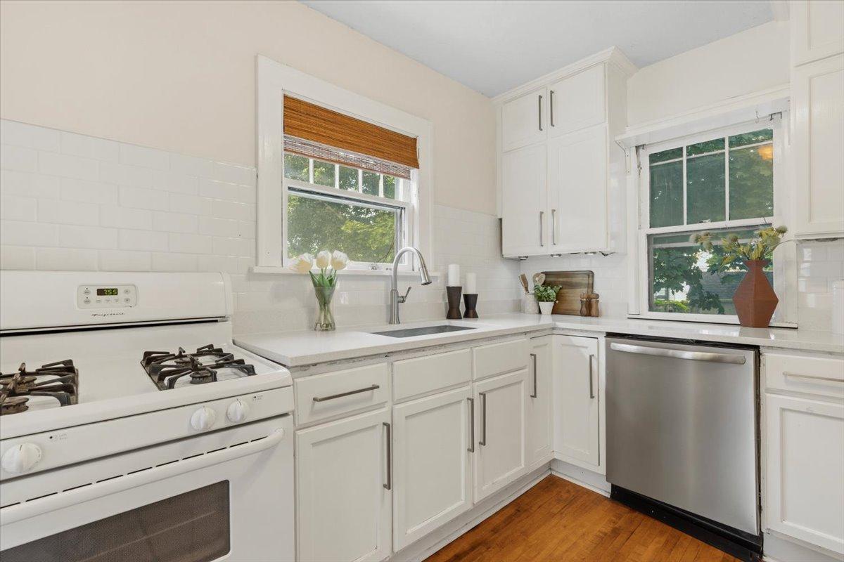 View of Residential at 399 Curtice Street, Saint Paul MN 55107, Saint Paul (3 of 31) - Mike Wilen | Minnesota Team Real Estate