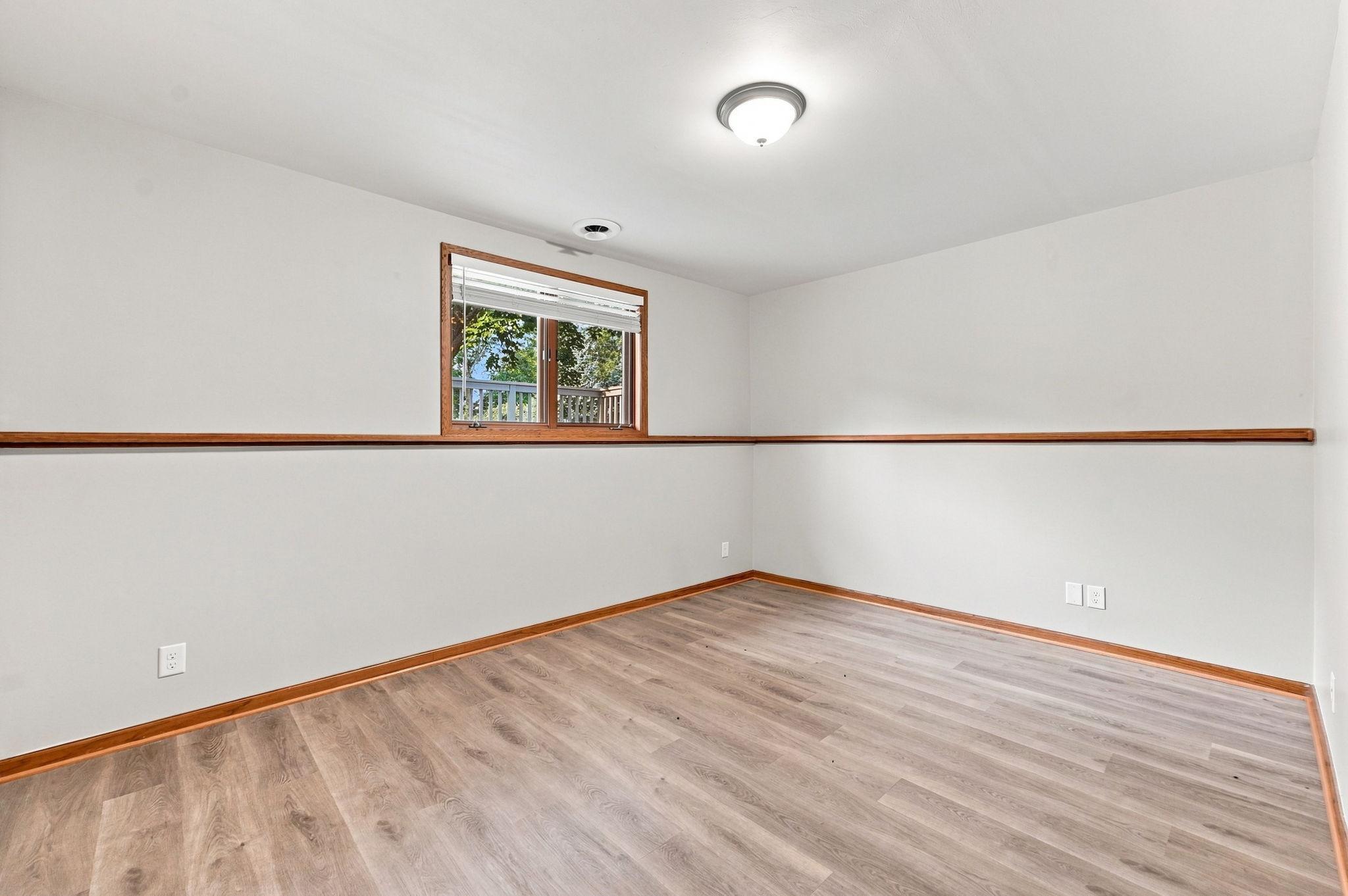 View of Residential at 1213 158th Street, Burnsville MN 55306, Burnsville (38 of 63) - Mike Wilen | Minnesota Team Real Estate