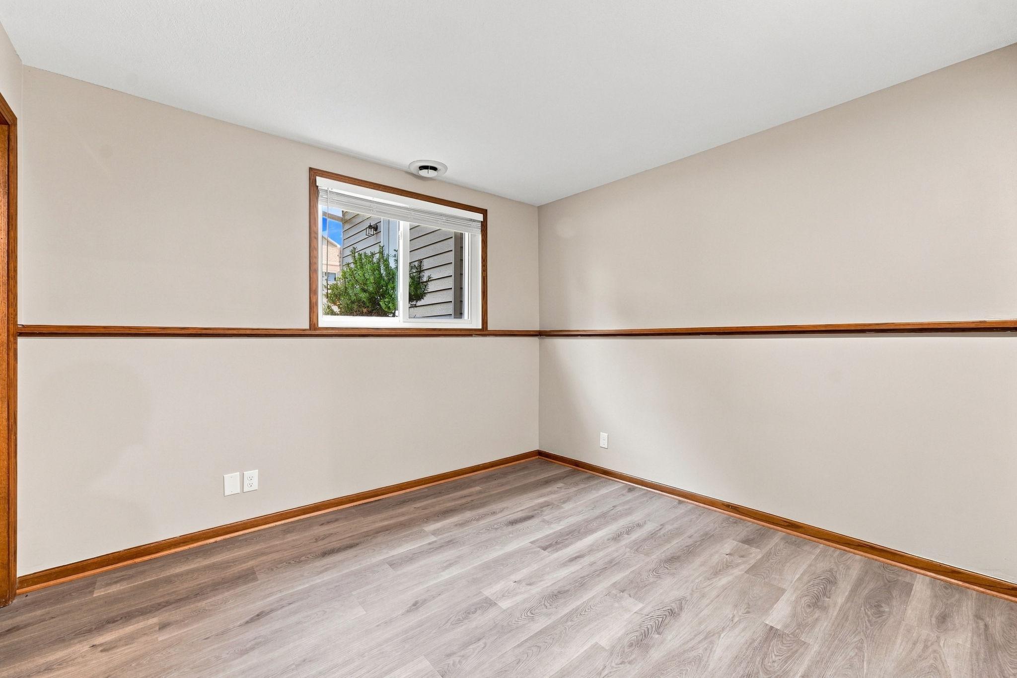 View of Residential at 1213 158th Street, Burnsville MN 55306, Burnsville (37 of 63) - Mike Wilen | Minnesota Team Real Estate