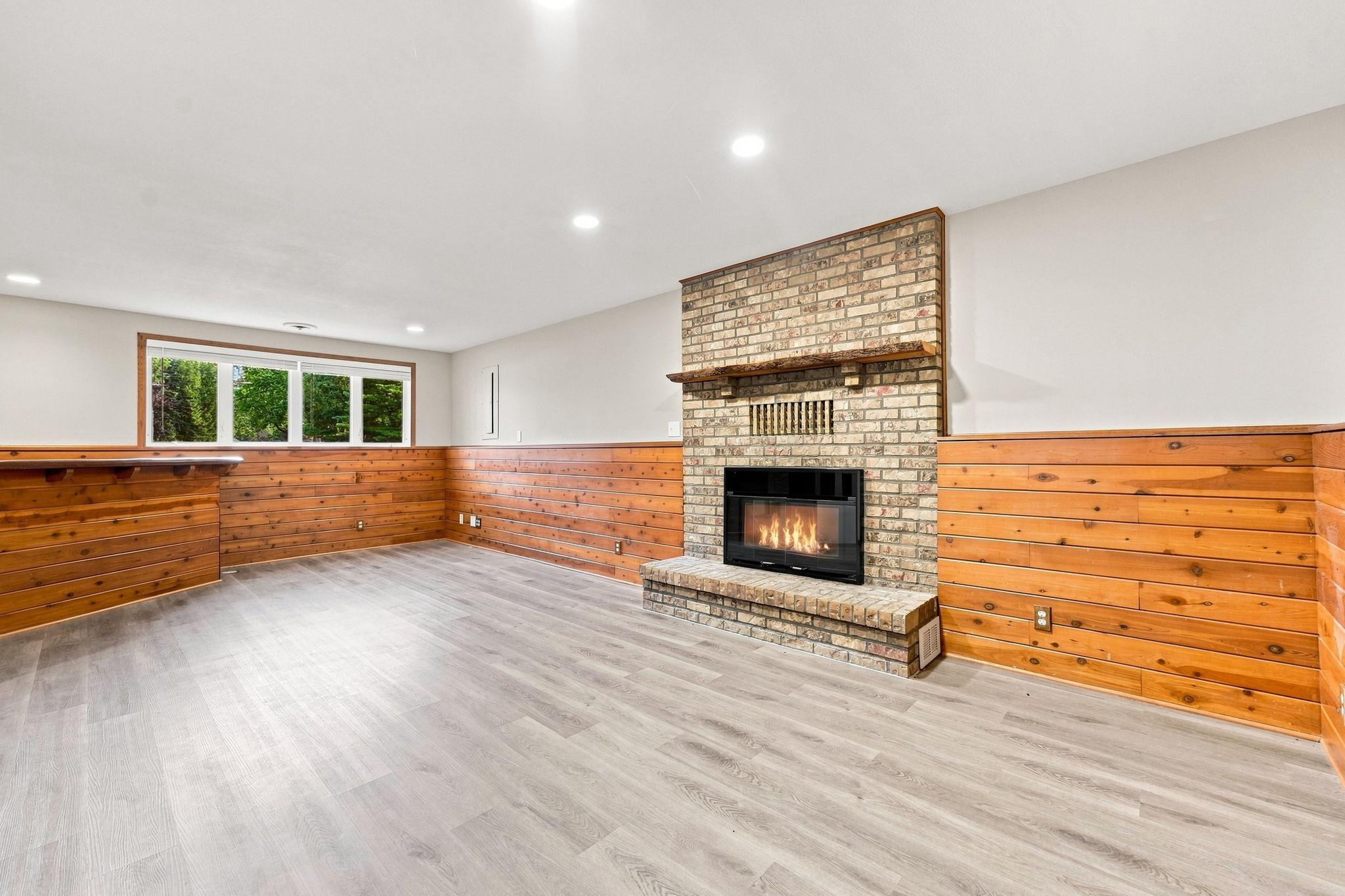 View of Residential at 1213 158th Street, Burnsville MN 55306, Burnsville (33 of 63) - Mike Wilen | Minnesota Team Real Estate