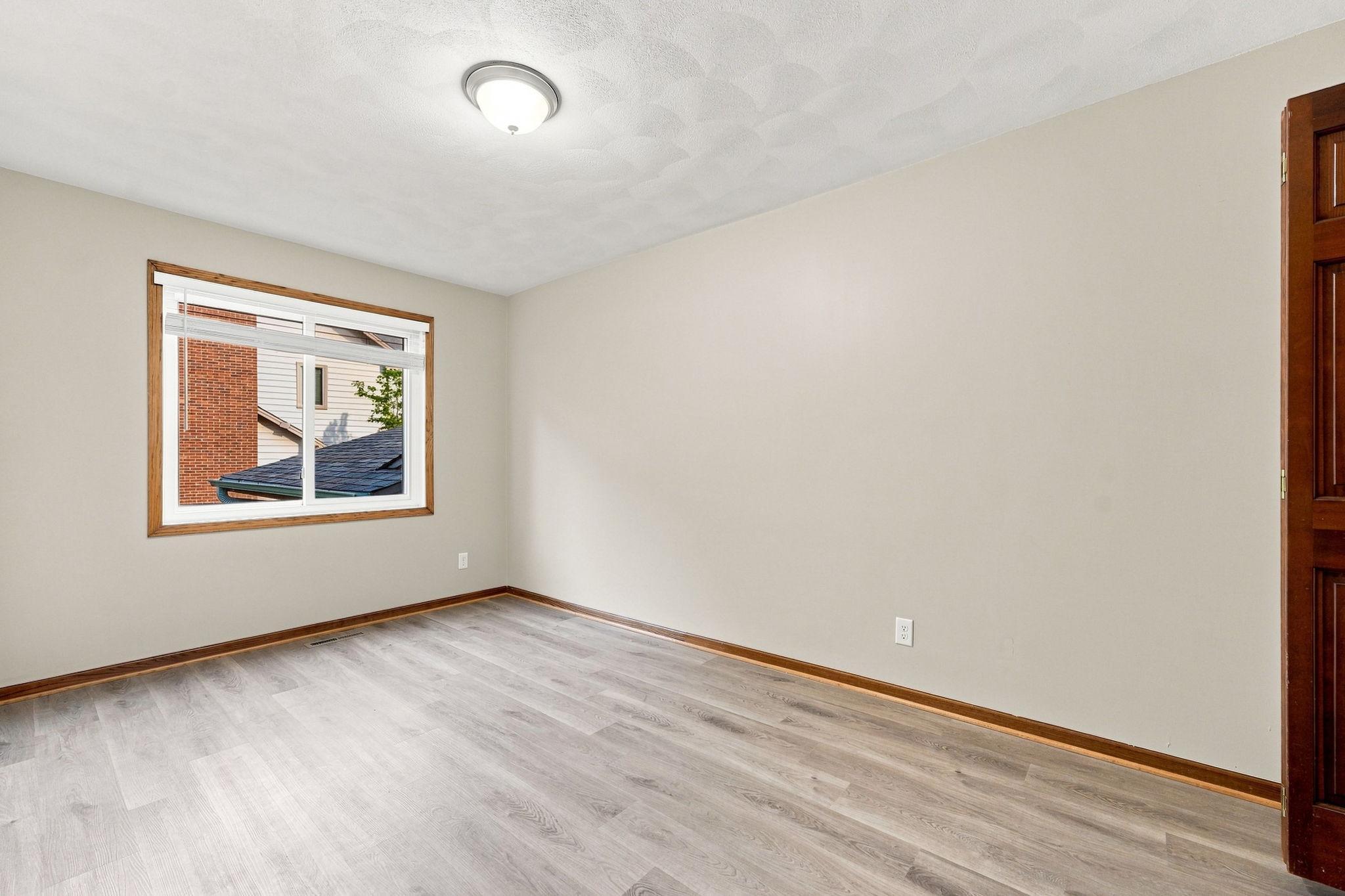 View of Residential at 1213 158th Street, Burnsville MN 55306, Burnsville (17 of 63) - Mike Wilen | Minnesota Team Real Estate