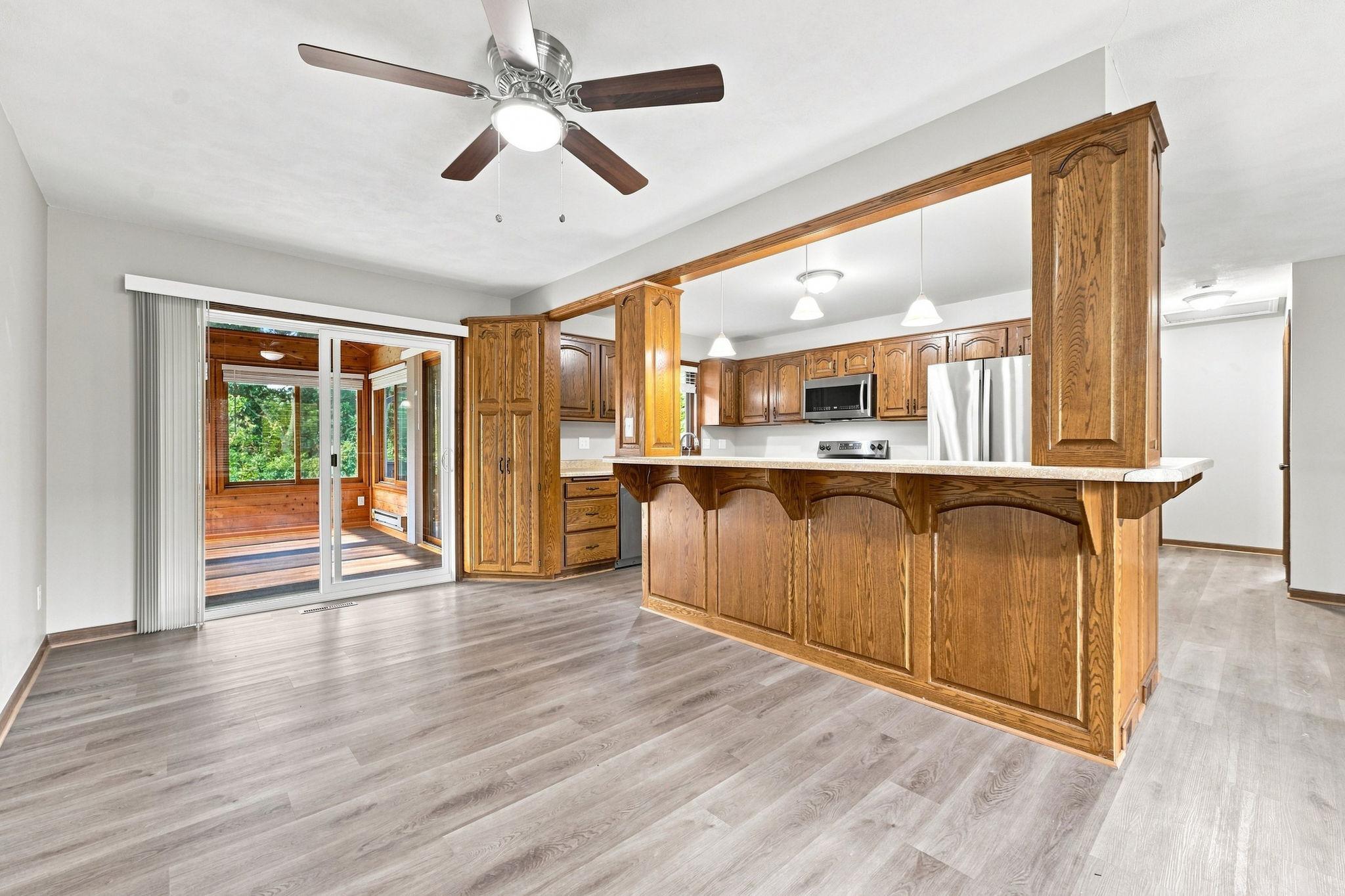 View of Residential at 1213 158th Street, Burnsville MN 55306, Burnsville (9 of 63) - Mike Wilen | Minnesota Team Real Estate