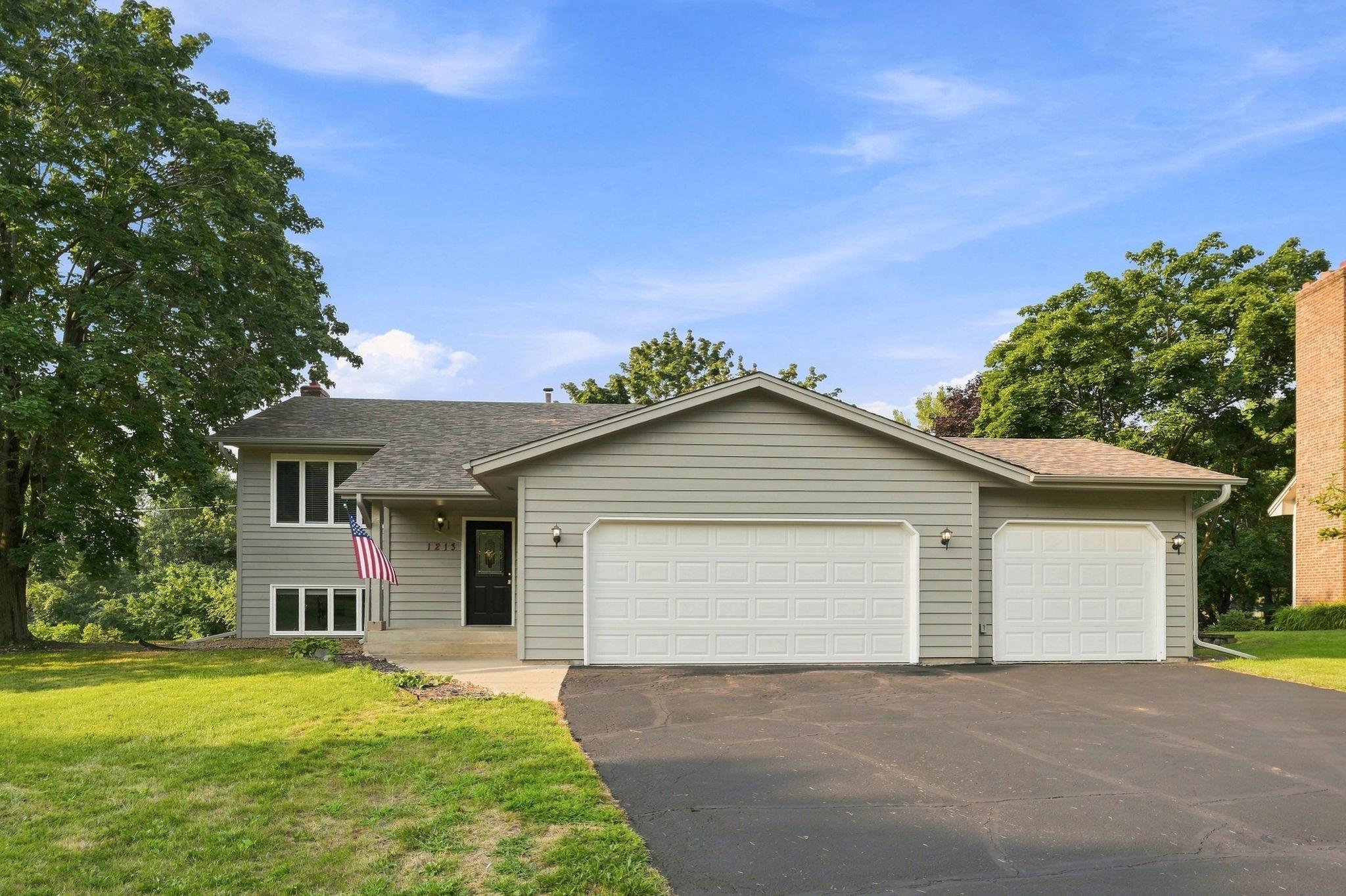 View of Single Family at 1213 158th Street, Burnsville - Mike Wilen | Minnesota Team Real Estate
