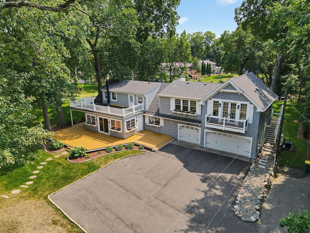 View of Residential at 2615 Shadywood Road, Orono MN 55331, Orono (27 of 33) - Mike Wilen | Minnesota Team Real Estate