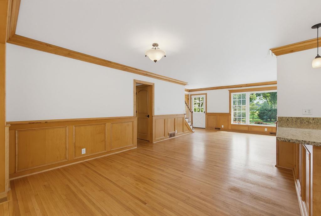View of Residential at 2615 Shadywood Road, Orono MN 55331, Orono (8 of 33) - Mike Wilen | Minnesota Team Real Estate